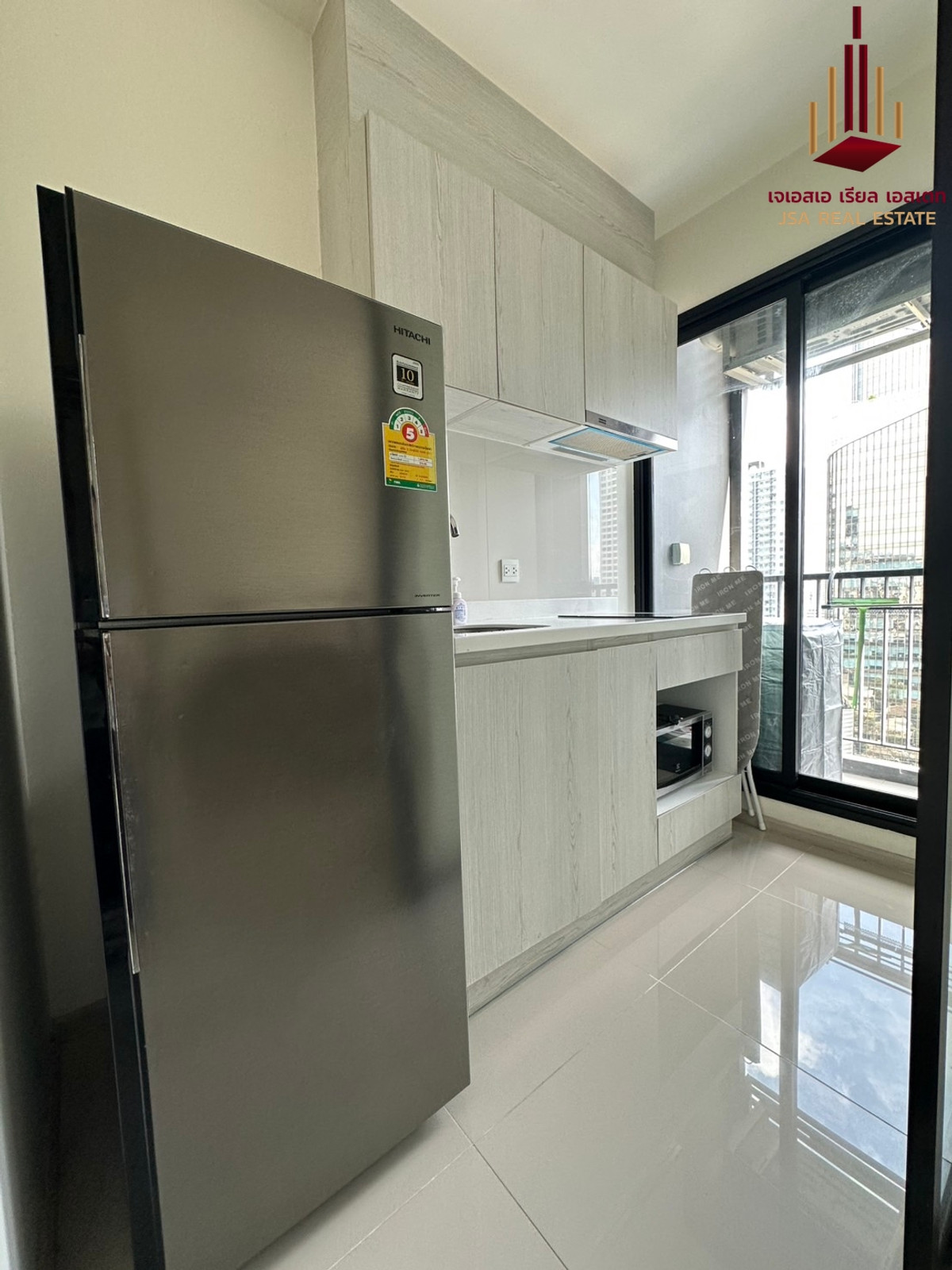 ให้เช่าคอนโดพระราม 9 เพชรบุรีตัดใหม่ RCA : ✨ For Rent: Life Asoke Condo ✨ 💰 Only 16,000 THB/month