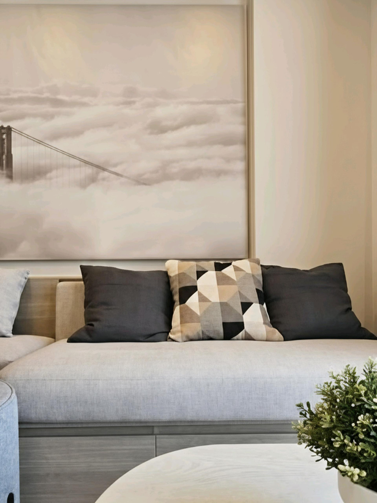 ให้เช่าคอนโดวงเวียนใหญ่ เจริญนคร : 🔥ให้เช่าด่วน🔥เรฟเฟอเรนซ์ สาทร - วงเวียนใหญ่ ใกล้ BTS เพียง 130 ม. ห้องสวย เฟอร์ครบ พร้อมอยู่ ห้องสวย ชั้นสูง ใกล้ Iconsiam เดินทางสะดวก