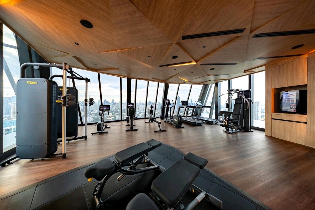 ให้เช่าคอนโดสุขุมวิท อโศก ทองหล่อ : AESTIQ Thonglor — Luxury Urban Pet-Friendly 🐶😸 @bhumdevelopment