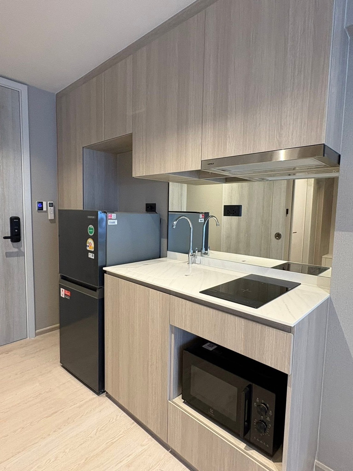 ให้เช่าคอนโดวงเวียนใหญ่ เจริญนคร : ให้เช่า ✨ Reference Sathorn - Wongwianyai ✨ เฟอร์นิเจอร์ และ เครื่องใช้ไฟฟ้าครบ ใกล้ BTS วงเวียนใหญ่