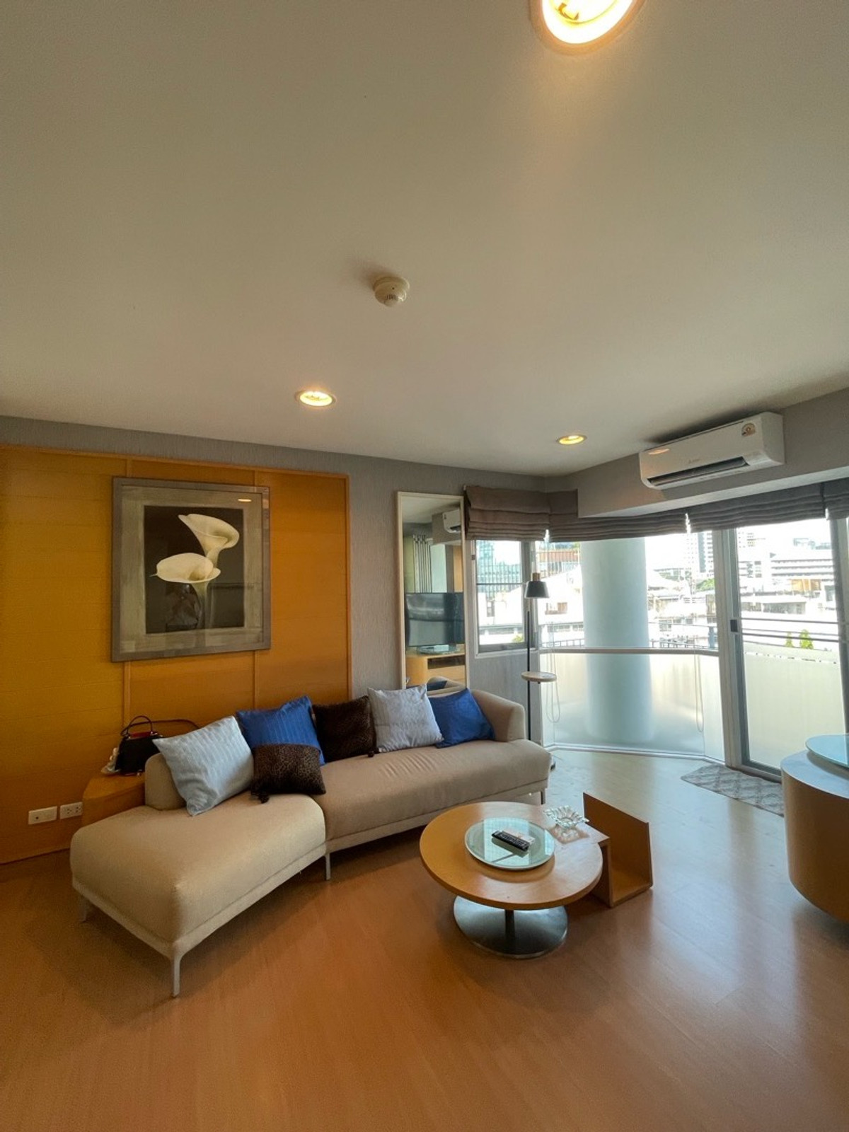 ให้เช่าคอนโดสีลม ศาลาแดง บางรัก : The Bangkok ถนนทรัพย์ (The Bangkok Thanon Sub  MRT สามย่าน ห้องมุม @bhumdevelopment