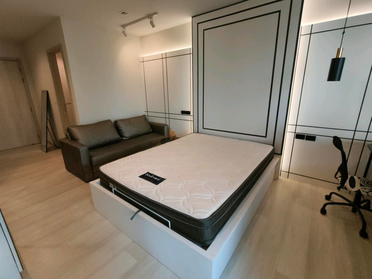 For RentCondoWitthayu, Chidlom, Langsuan, Ploenchit : For rent / Rent Condo Life One Wireless near BTS Chidlom, BTS Phloen Chit, Central Embassy, ​​Central Chidlom