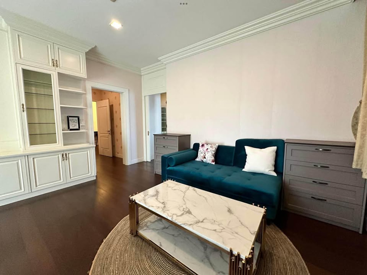 ให้เช่าบ้านบางนา แบริ่ง ลาซาล : บ้ารหรู 4 ห้องนอน ที่โครงการ Narasiri Bangna Km.10, Please Contact: 0828944624