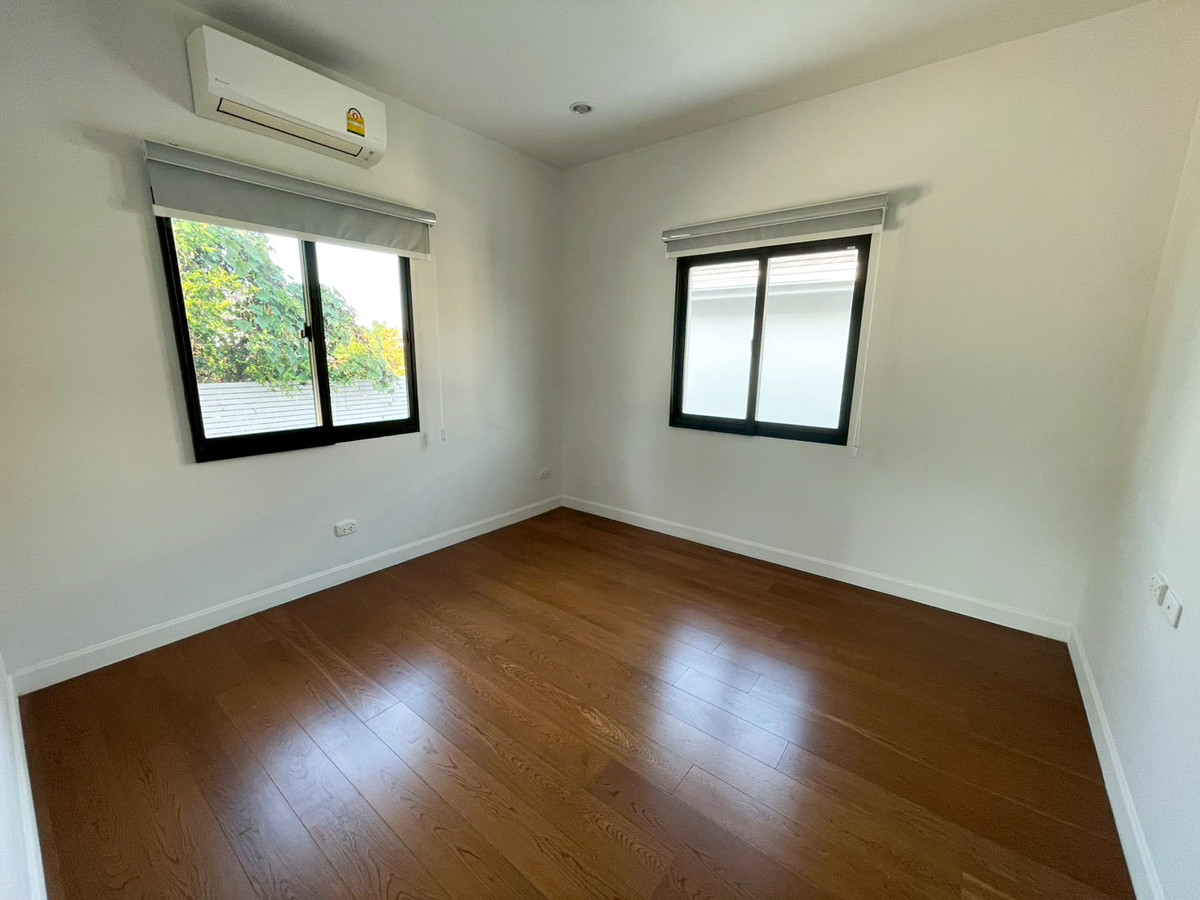 For RentHouseThaphra, Talat Phlu, Wutthakat : Pet-Friendly | Ultra-Luxury Living | 1 Min to BTS & MRT Bang Wa! 🚆