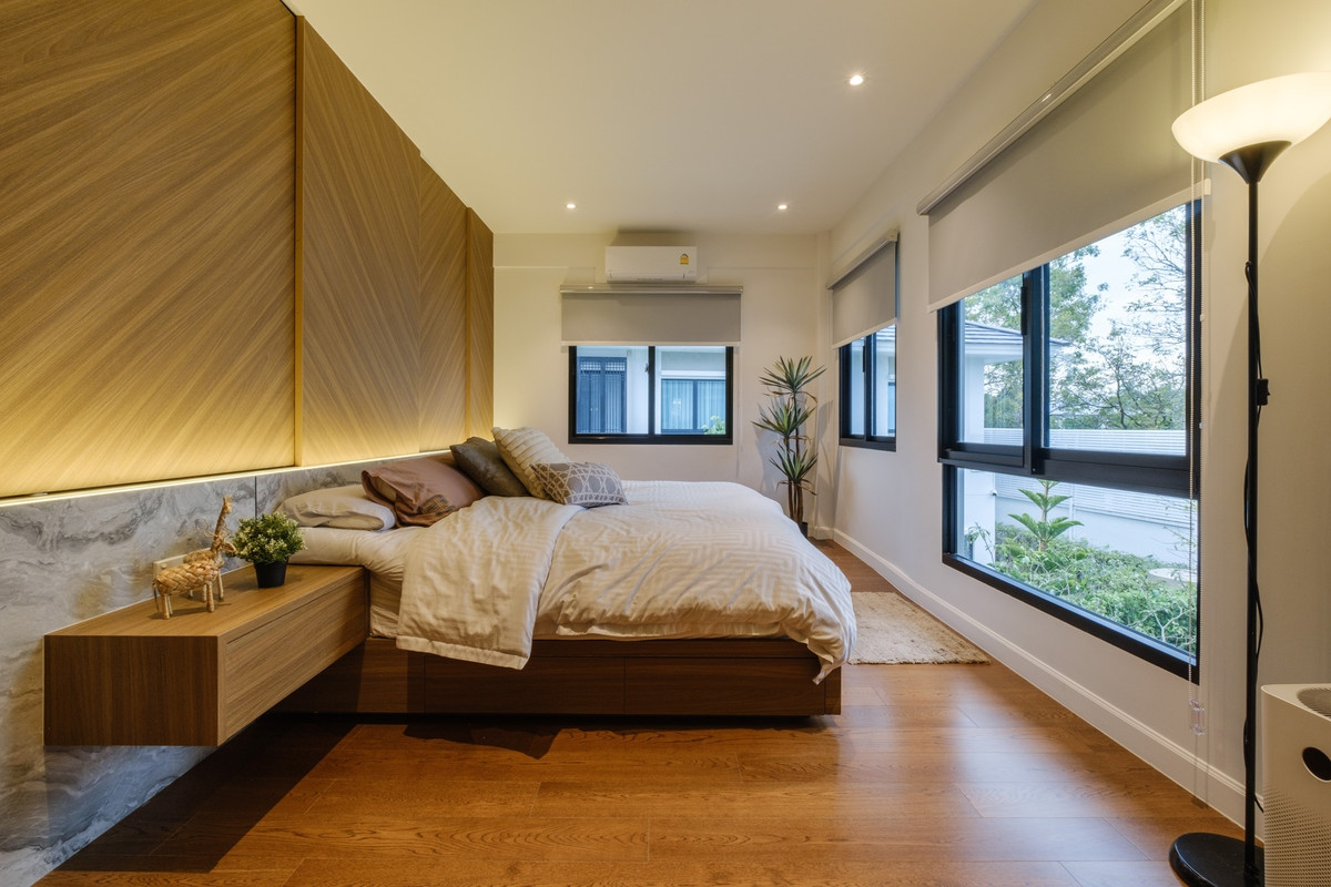 For RentHouseThaphra, Talat Phlu, Wutthakat : Pet-Friendly | Ultra-Luxury Living | 1 Min to BTS & MRT Bang Wa! 🚆