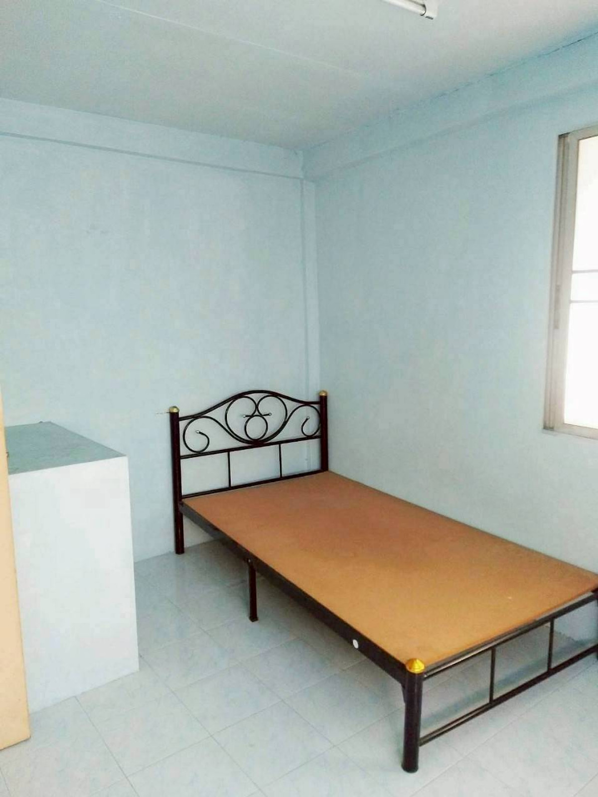 ขายอาคารพาณิชย์อารีย์ อนุสาวรีย์ : ขายอาคารพาณิชย์ 3 ชั้น ใจกลางพหลโยธินซอย1 มีผู้เช่าอยู่ เหมาะลงทุน - ค้าขาย  