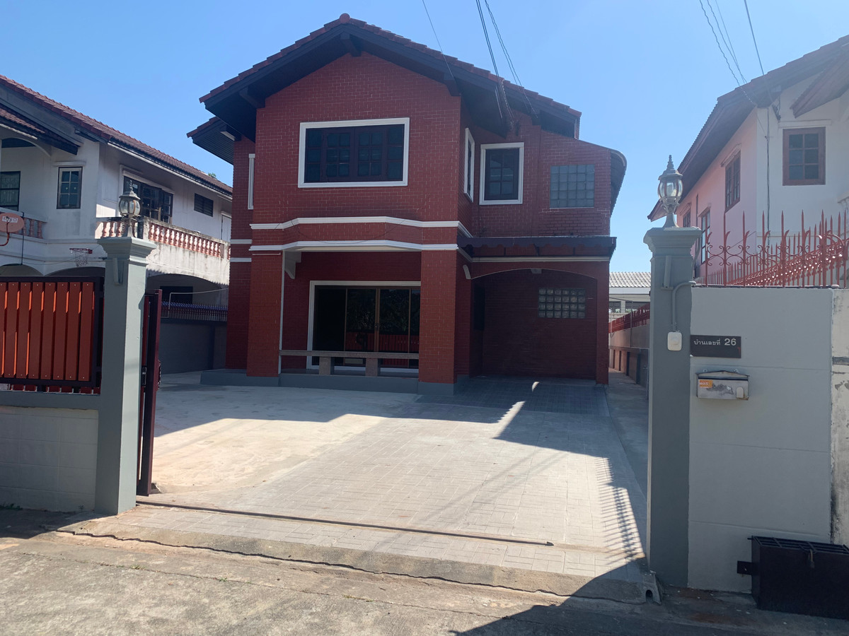 For SaleHouseVipawadee, Don Mueang, Lak Si : Big house for sale Near Don Mueang Airport, government center