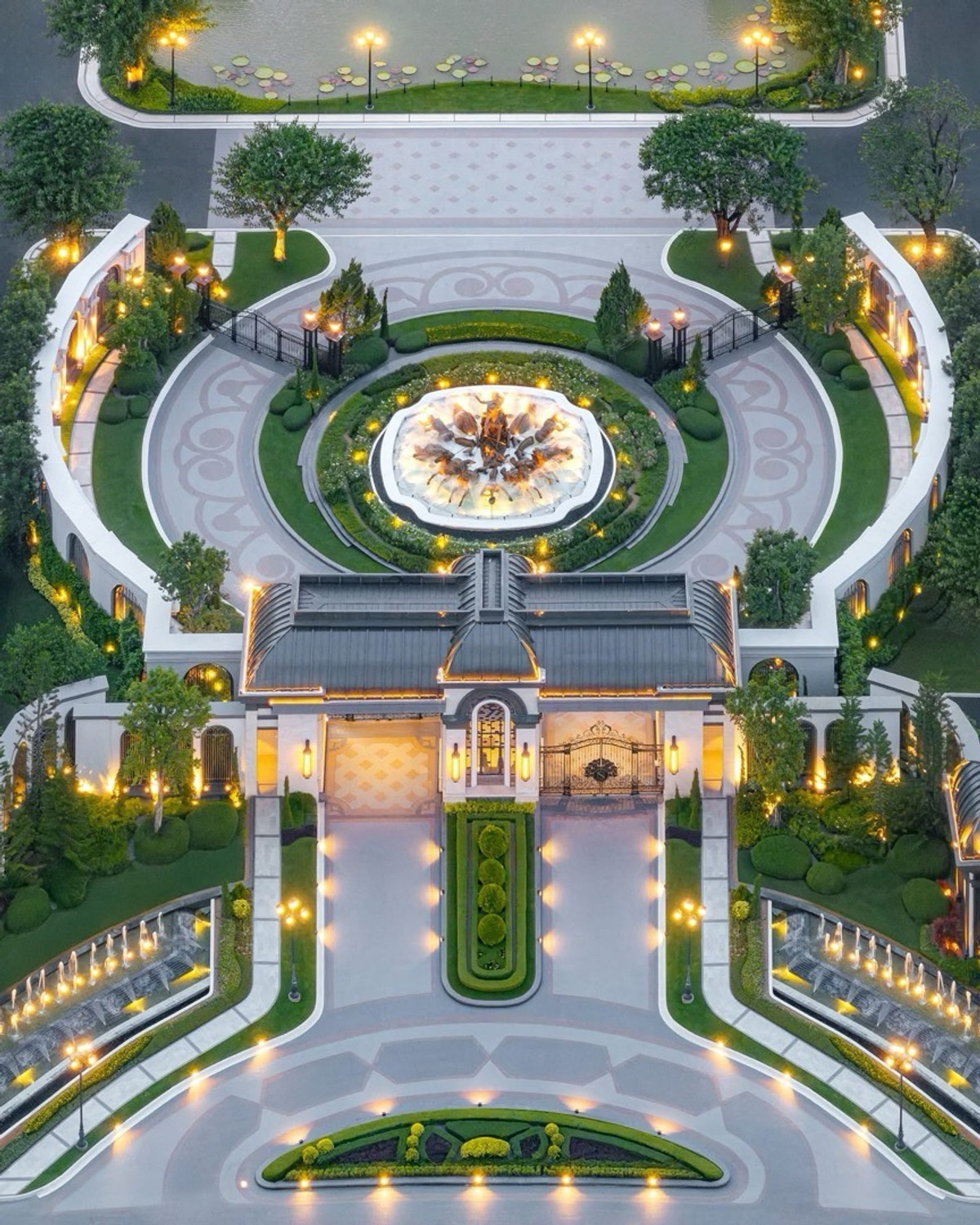 For SaleHousePattanakan, Srinakarin : ✅✅VVIP Narasiri Victoire Krungthep Kitha size 453 Sq.m 4 bed 5 bath starting at 65 million baht | 🏆⭐️Private Appointment 086-795-9997