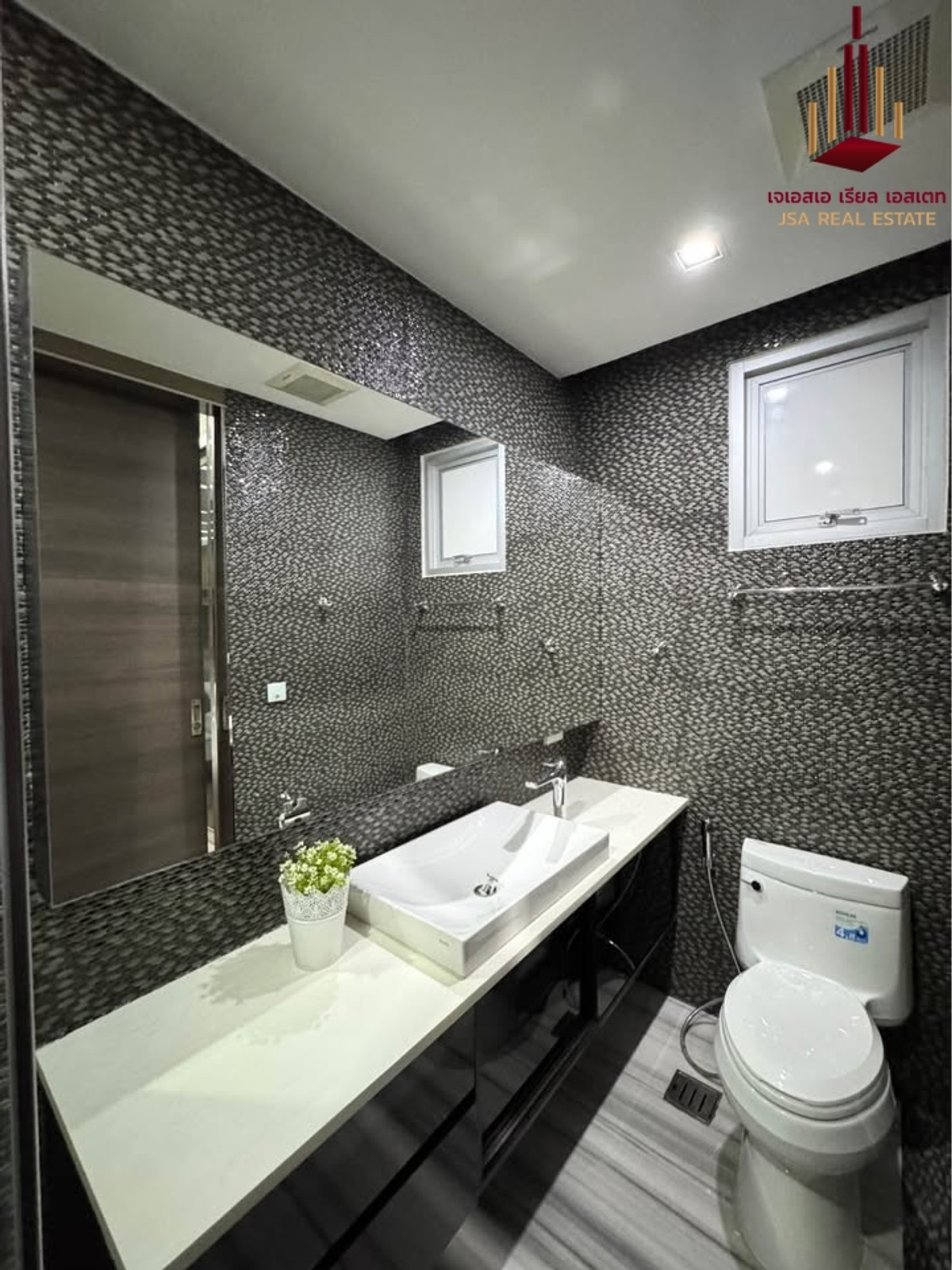 For RentCondoSukhumvit, Asoke, Thonglor : ✨ For Rent: Citi Smart Sukhumvit 18 Condo ✨ 💰 Only 135,000 THB/month