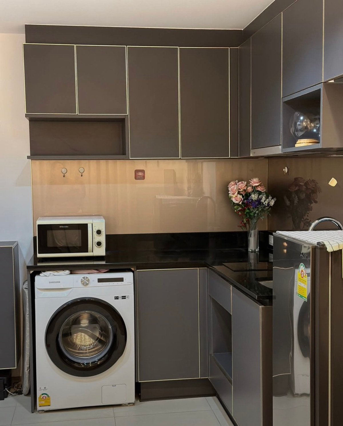 ให้เช่าคอนโดวงเวียนใหญ่ เจริญนคร : ให้เช่า ✨ Nye by Sansiri ✨ ใกล้ BTS วงเวียนใหญ่ เฟอร์นิเจอร์ และ เครื่องใช้ไฟฟ้าครบ 