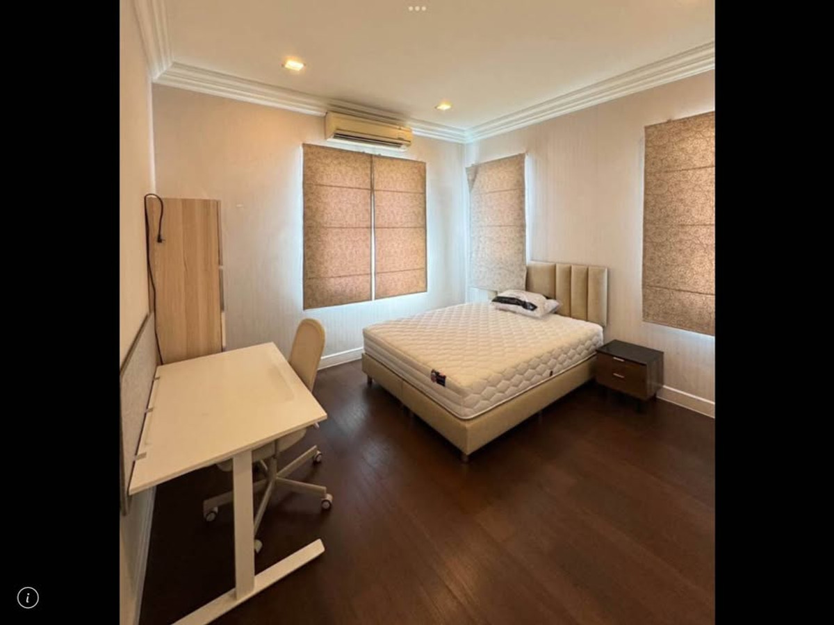 ให้เช่าบ้านบางนา แบริ่ง ลาซาล : บ้ารหรู 4 ห้องนอน ที่โครงการ Narasiri Bangna Km.10, Please Contact: 0828944624