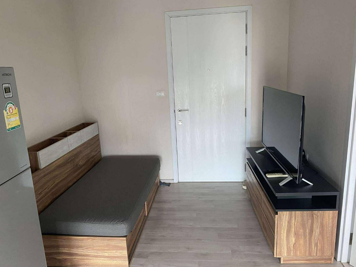 For SaleCondo : ขาย พลัม คอนโด เซ็นทรัล สเตชั่น เฟส 1 (Plum Condo Central Station Phase 1)  ชั้น 31 พื้นที่ 26.49 ตารางเมตร แบบห้อง 1BD ( 1 ห้องนอน 1 ห้องน้ำ)  เครื่องใช้ไฟฟ้า เฟอร์นิเจอร์ ครบพร้อมอยู่ ราคาขาย 1.85 ล้านบาท