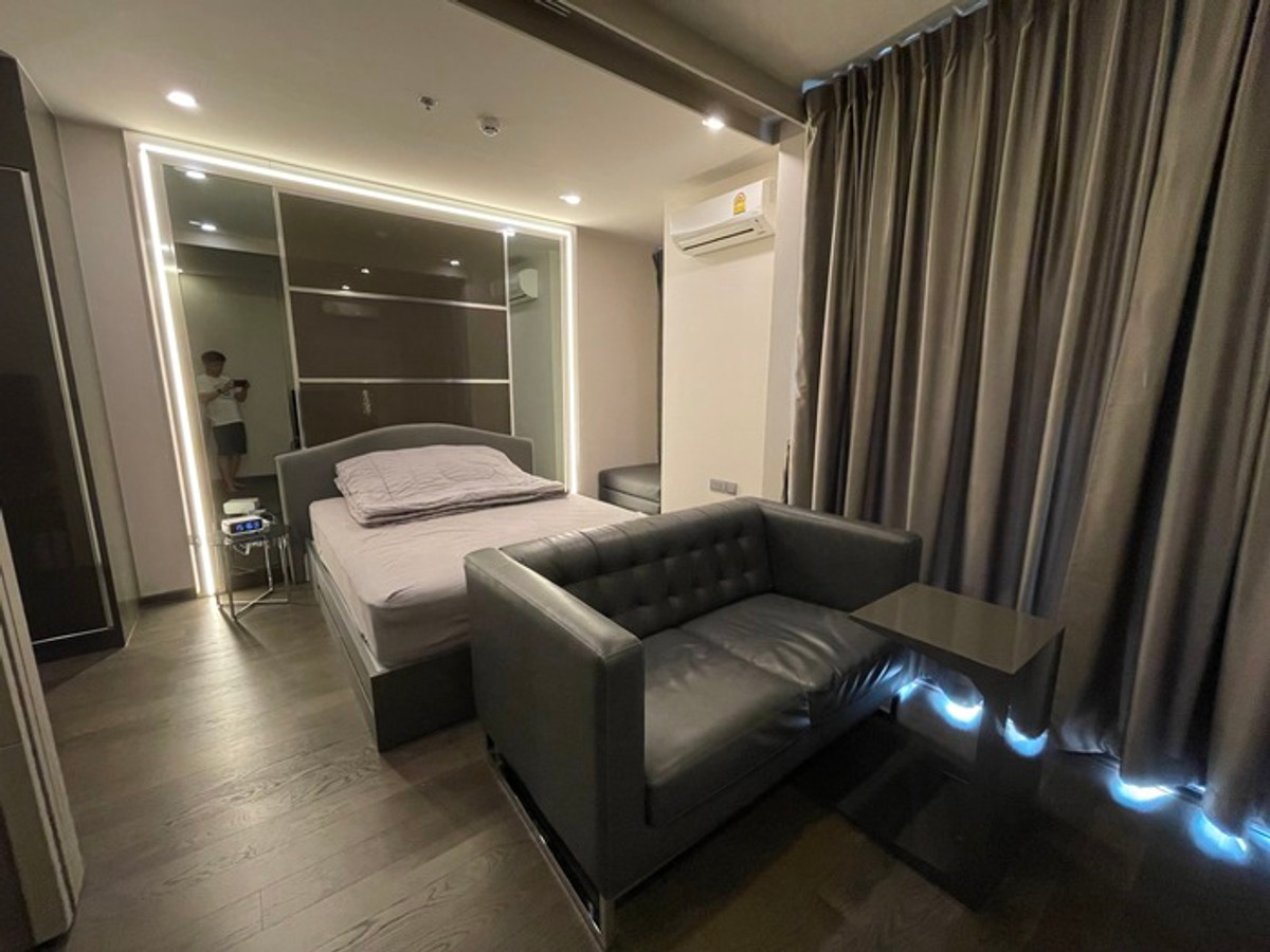 ให้เช่าคอนโดราชเทวี พญาไท : 🍕ปล่อยเช่า!! 1 ห้องนอน ชั้น 19 (มีลิฟส่วนตัว)  เช่าเพียงเดือนละ 20,000 บาท / เดือน // คอนโด IDEO Q สยาม-ราชเทวี  ใกล้ BTS ราชเทวี // 065 356 2745 💕