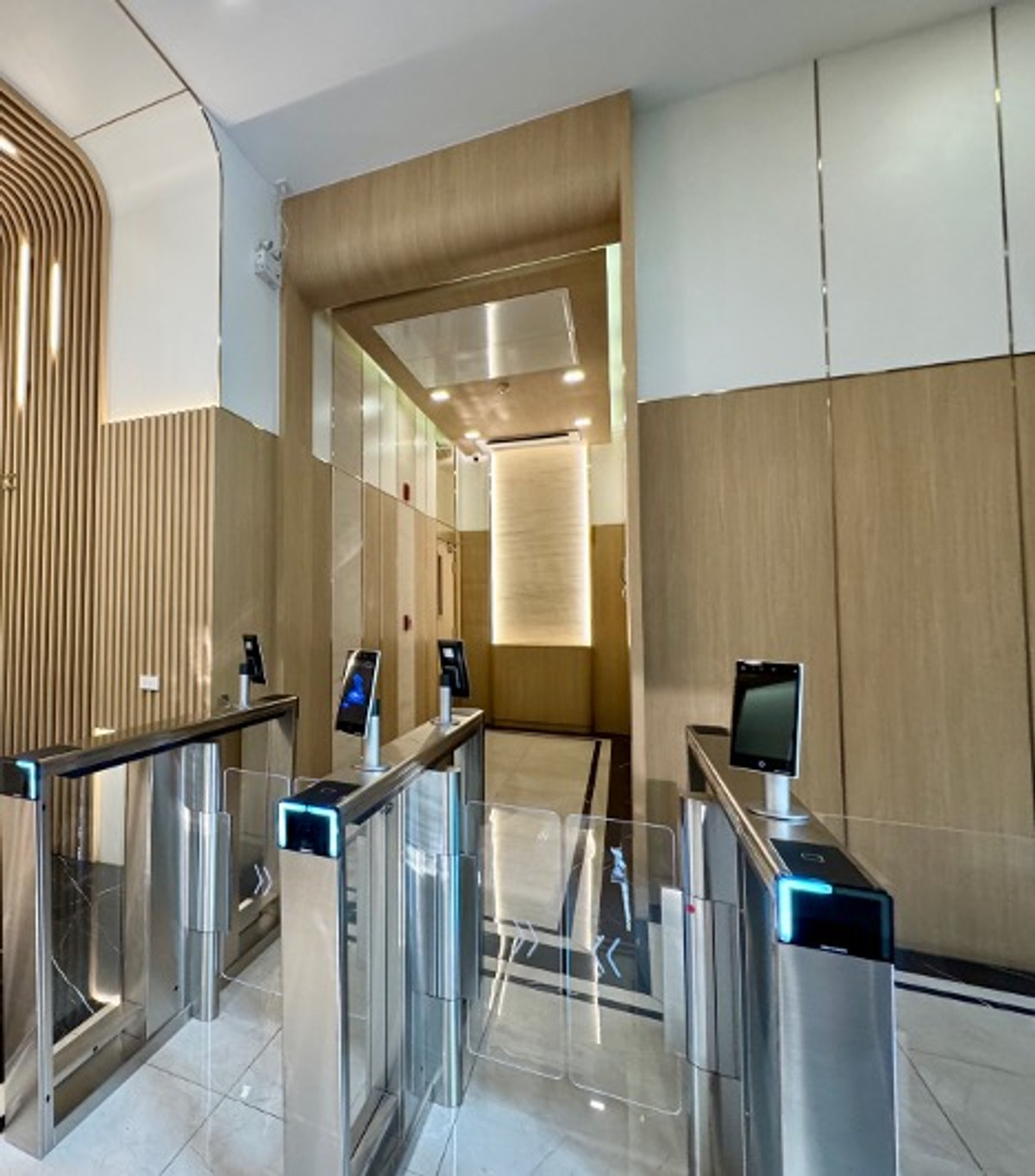 ให้เช่าสำนักงานสีลม ศาลาแดง บางรัก : ออฟฟิศใหม่ @Sathorn📍200ม.จาก BTS ช่องนนทรี | มี Lobby ฟิตเนส แบ่งเช่าได้ 