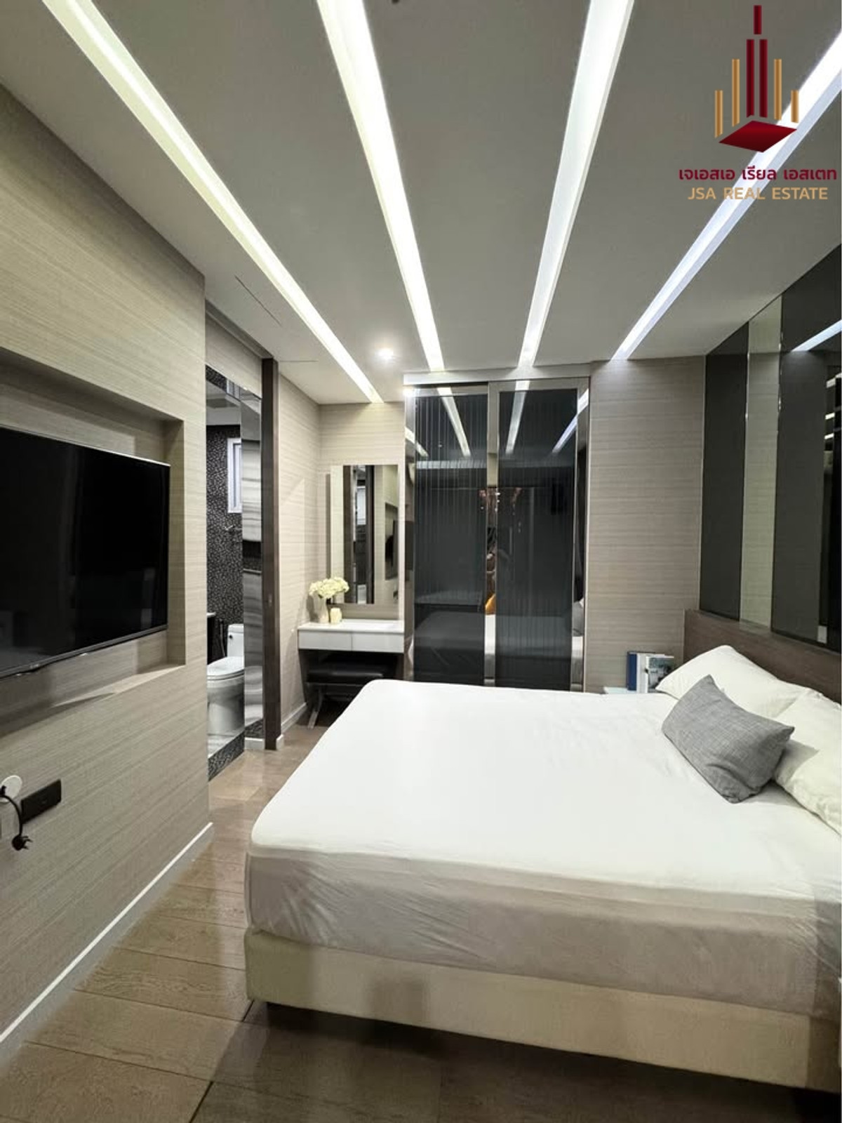 For RentCondoSukhumvit, Asoke, Thonglor : ✨ For Rent: Citi Smart Sukhumvit 18 Condo ✨ 💰 Only 135,000 THB/month