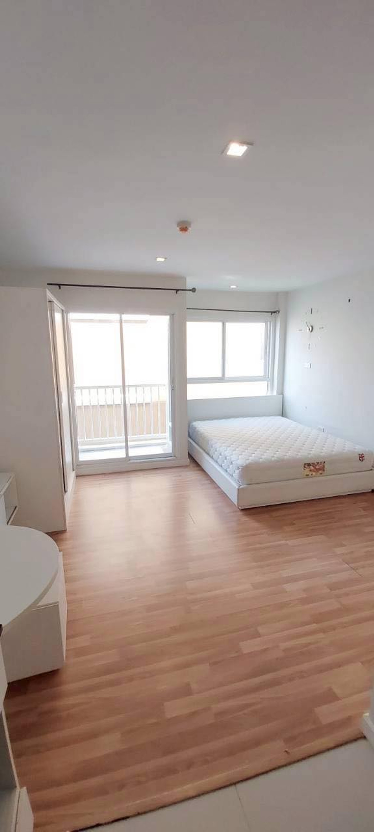 ขายคอนโดเลียบทางด่วนรามอินทรา : 14K220169 - ขาย วี คอนโด เอกมัย-รามอินทรา ตึก A ชั้น 5 (Sell  We Condo Ekkamai-Ramindra)