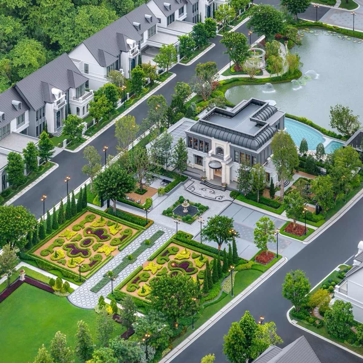 For SaleHousePattanakan, Srinakarin : ✅✅VVIP Narasiri Victoire Krungthep Kitha size 453 Sq.m 4 bed 5 bath starting at 65 million baht | 🏆⭐️Private Appointment 086-795-9997