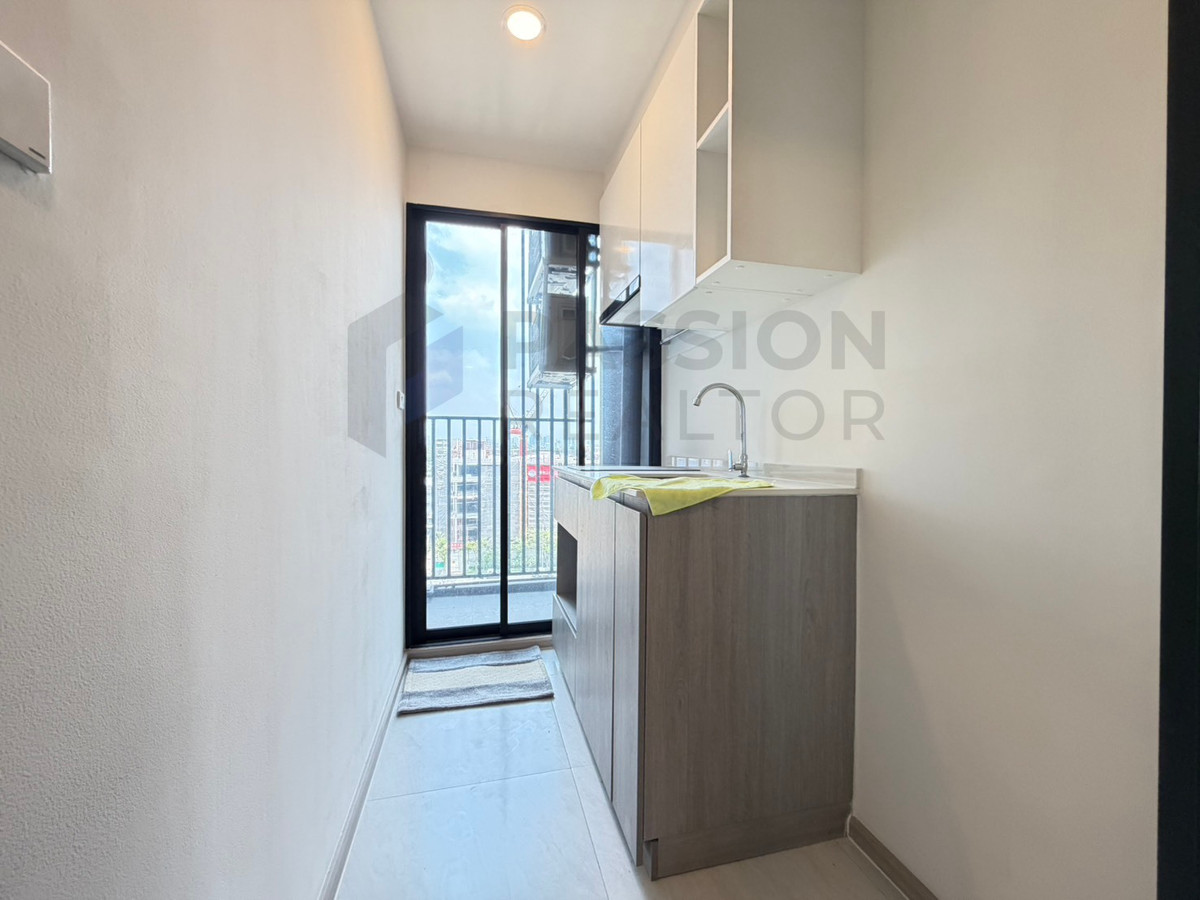 ให้เช่าคอนโดปิ่นเกล้า จรัญสนิทวงศ์ : 🏢 For Rent (Not Pet Friendly): ออริจิ้น ปลั๊ก แอนด์ เพลย์ สิรินธร 🛏 ประเภท: 1 ห้องนอน 1 ห้องน้ำ 📏 ขนาด: 25 ตร.ม. 💰 ราคา: 12,000 บาท/เดือน 📍 ทำเล: ใกล้รถไฟฟ้า เดินทางสะดวก