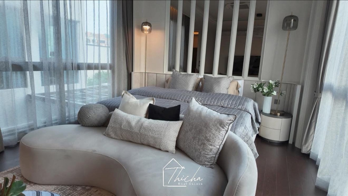 ขายบ้านแจ้งวัฒนะ เมืองทอง : แกรนด์ บางกอก บูเลอวาร์ด ดอนเมือง-แจ้งวัฒนะ คฤหาสน์ 𝟯 ชั้น สไตล์ 𝗠𝗼𝗱𝗲𝗿𝗻 𝗔𝗿𝗰𝗵 𝗥𝗲𝘃𝗶𝘃𝗮𝗹