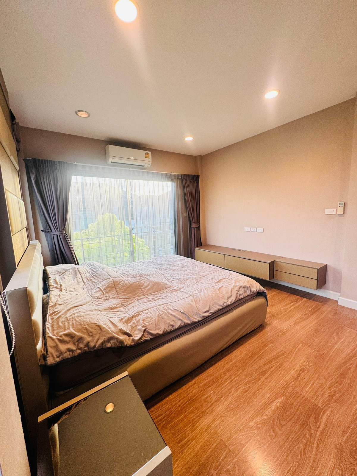 ขายบ้านปิ่นเกล้า จรัญสนิทวงศ์ : ขาย บ้านเดี่ยว โครงการไลฟ์บางกอก บูเลอวาร์ด ราชพฤกษ์-ปิ่นเกล้า 