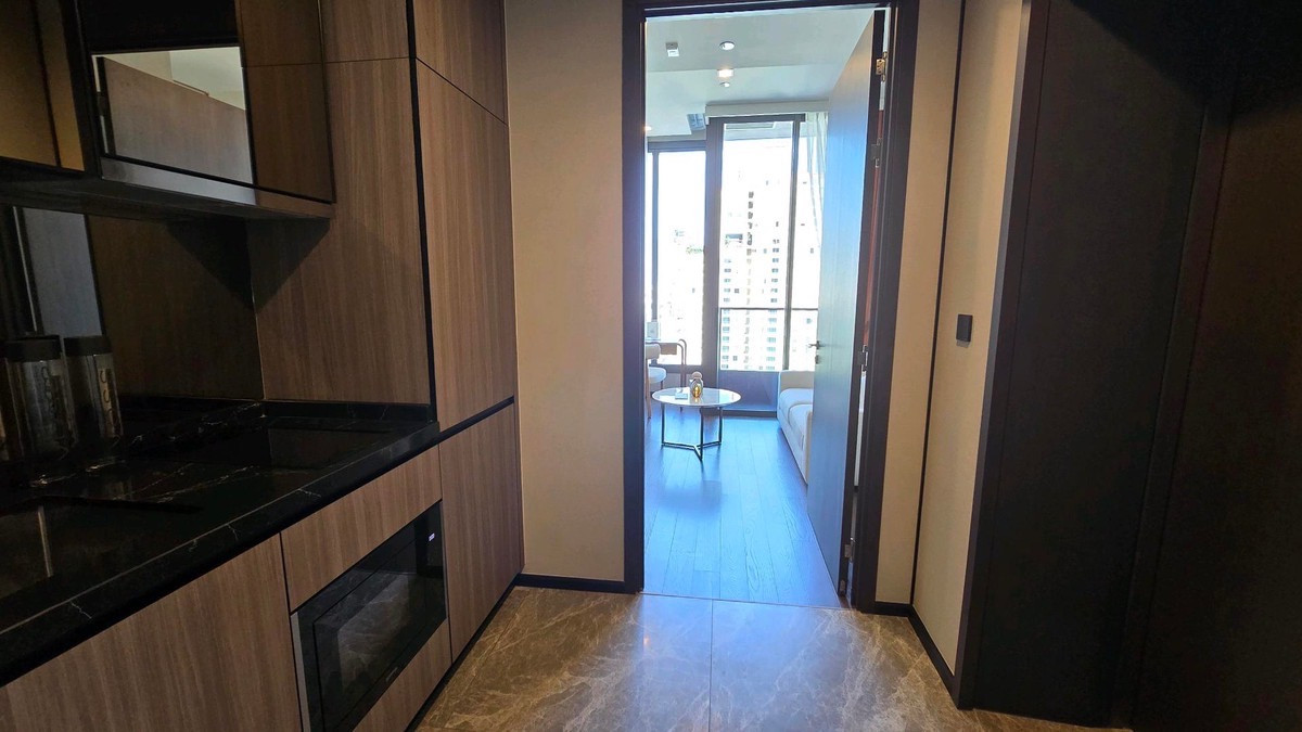 ให้เช่าคอนโดสุขุมวิท อโศก ทองหล่อ : AESTIQ Thonglor — Luxury Urban Pet-Friendly 🐶😸 @bhumdevelopment