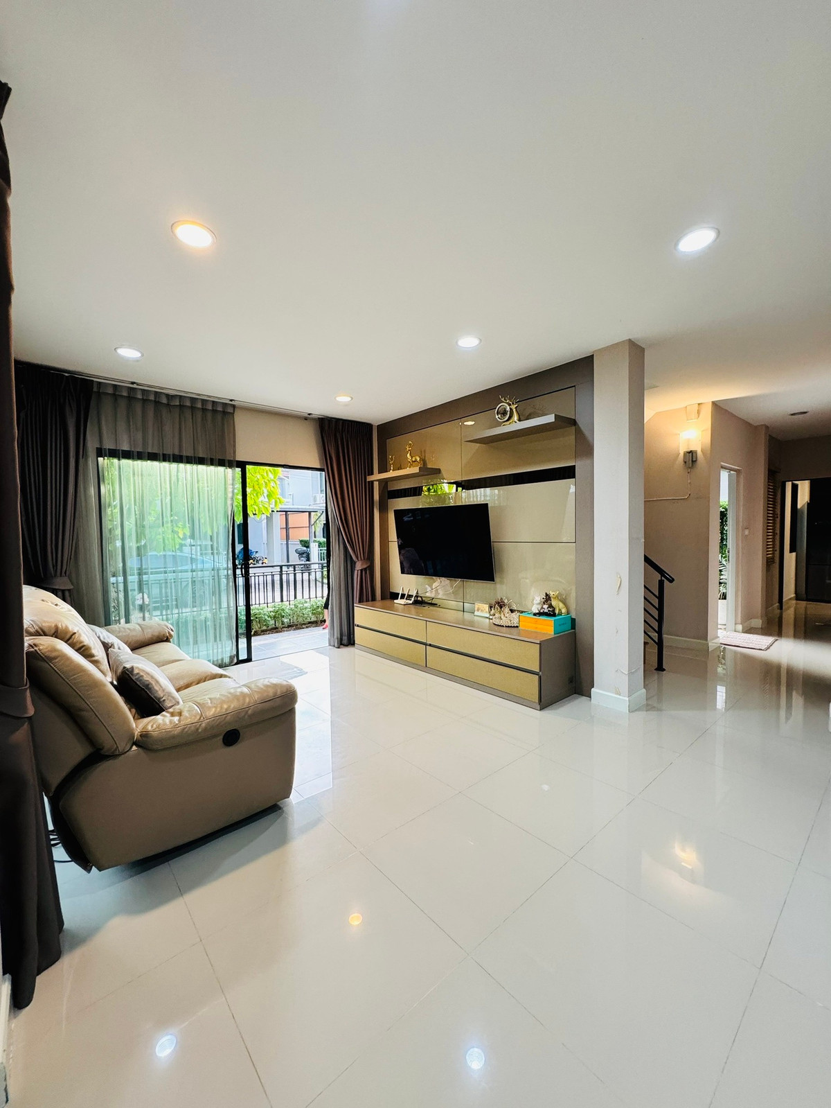 ขายบ้านปิ่นเกล้า จรัญสนิทวงศ์ : ขาย บ้านเดี่ยว โครงการไลฟ์บางกอก บูเลอวาร์ด ราชพฤกษ์-ปิ่นเกล้า 