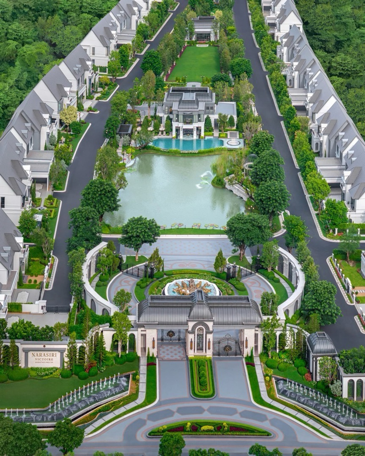 For SaleHousePattanakan, Srinakarin : ✅✅VVIP Narasiri Victoire Krungthep Kitha size 453 Sq.m 4 bed 5 bath starting at 65 million baht | 🏆⭐️Private Appointment 086-795-9997