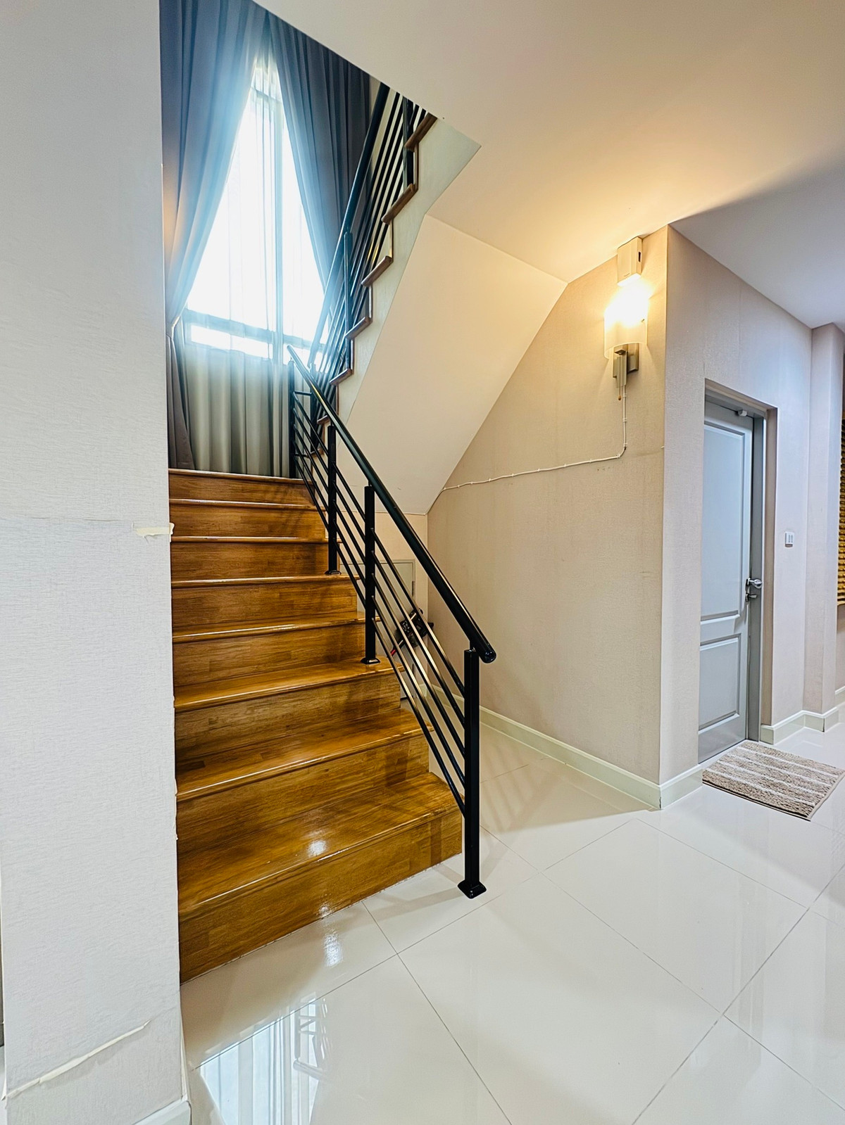 ขายบ้านปิ่นเกล้า จรัญสนิทวงศ์ : ขาย บ้านเดี่ยว โครงการไลฟ์บางกอก บูเลอวาร์ด ราชพฤกษ์-ปิ่นเกล้า 