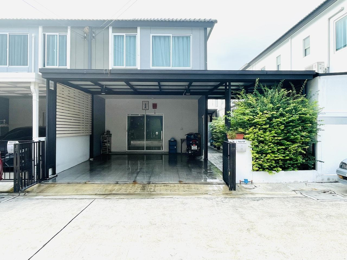 For SaleTownhomeRama5, Ratchapruek, Bangkruai : 2-story townhome for sale, Villette Lite, Rattanathibet, corner house, ready to move in, good location, near the Purple Line, Bang Yai, Nonthaburi.