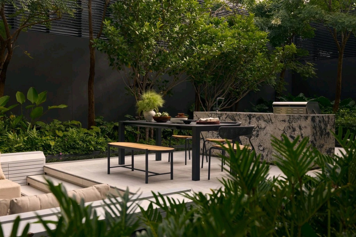 ให้เช่าคอนโดสุขุมวิท อโศก ทองหล่อ : AESTIQ Thonglor — Luxury Urban Pet-Friendly 🐶😸 @bhumdevelopment