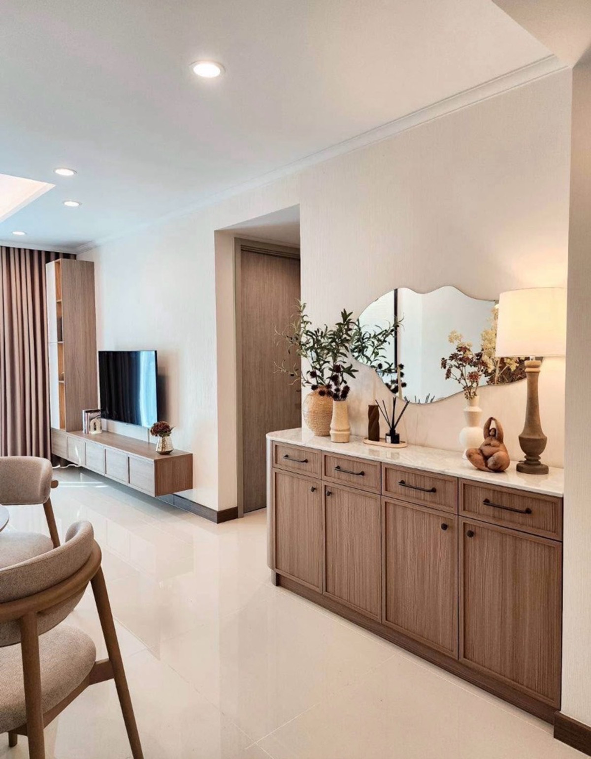 ให้เช่าคอนโดสุขุมวิท อโศก ทองหล่อ : 🔹For rent Supalai Oriental Sukhumvit 39🔹• Beautifully decorated, complete electrical appliances 