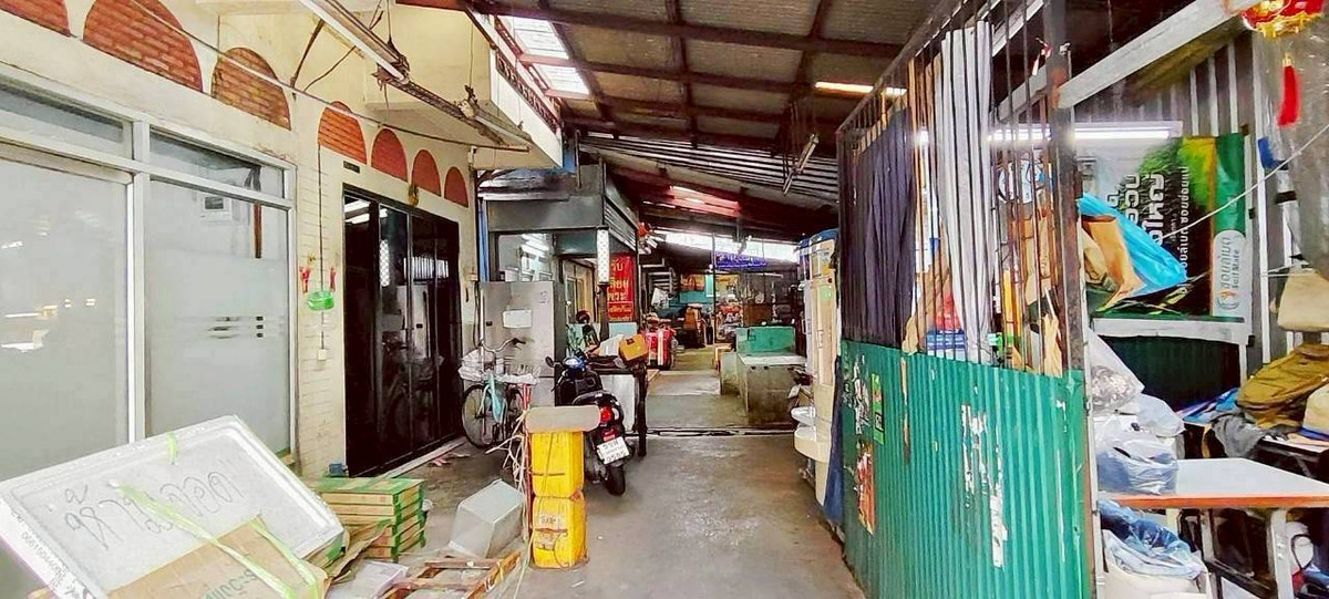 ขายอาคารพาณิชย์อารีย์ อนุสาวรีย์ : ขายอาคารพาณิชย์ 3 ชั้น ใจกลางพหลโยธินซอย1 มีผู้เช่าอยู่ เหมาะลงทุน - ค้าขาย  