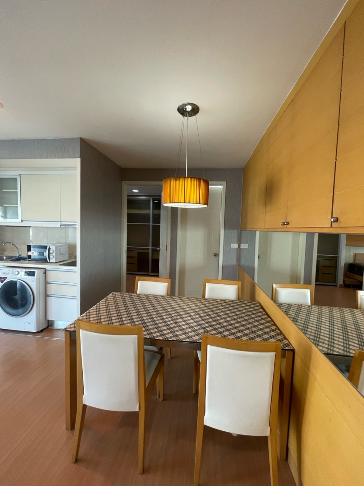 ให้เช่าคอนโดสีลม ศาลาแดง บางรัก : The Bangkok ถนนทรัพย์ (The Bangkok Thanon Sub  MRT สามย่าน ห้องมุม @bhumdevelopment