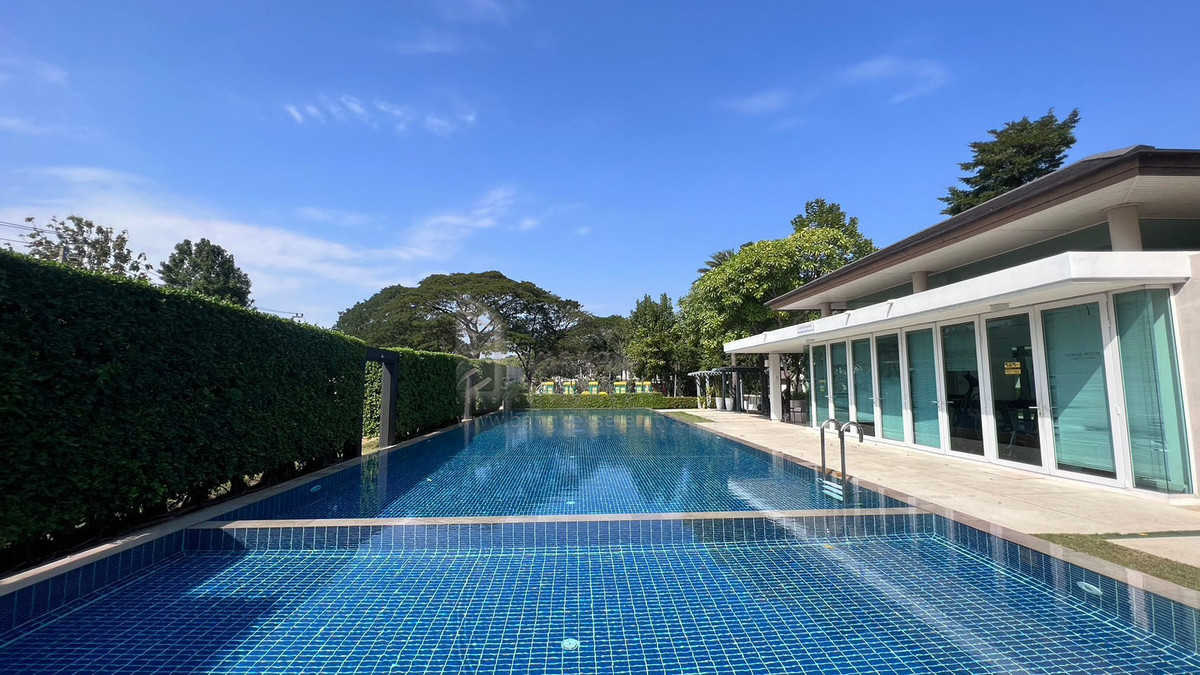 For RentHouseBangna, Bearing, Lasalle : Mantana Bangna Km.13 for rent