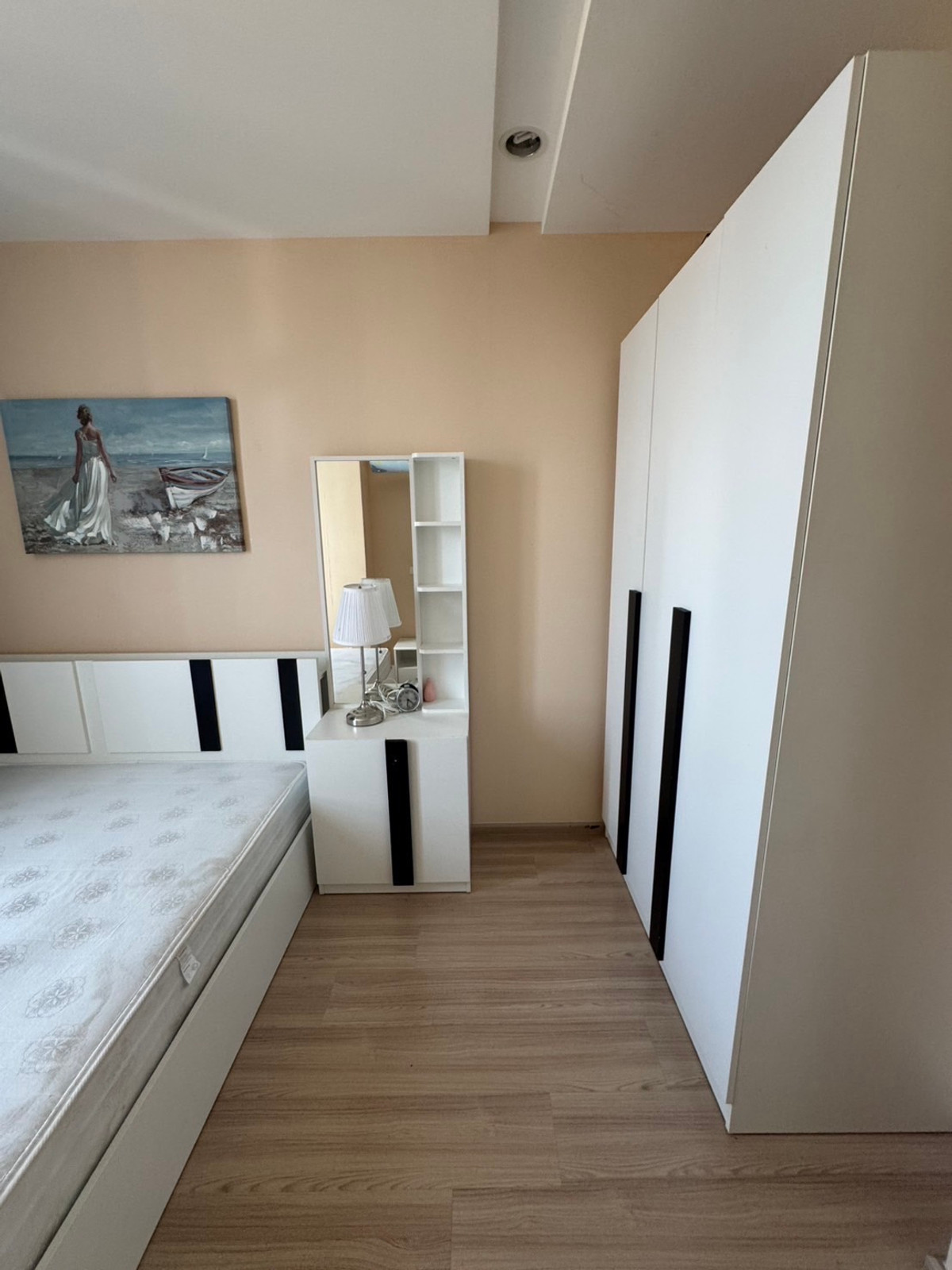 For RentCondoOnnut, Udomsuk : Condo for rent Artemis Sukhumvit77, fully furnished condo, ready to move in, close to On Nut BTS and many places to eat!!