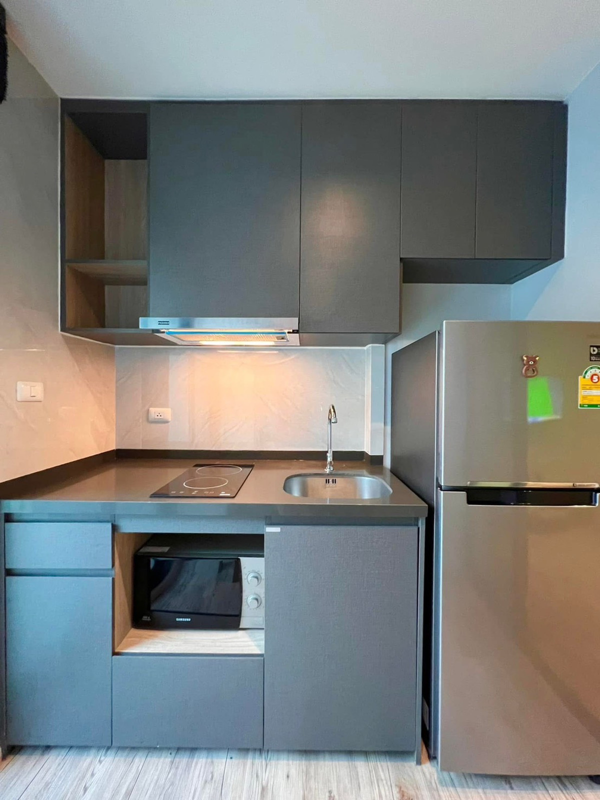 ให้เช่าคอนโดบางนา แบริ่ง ลาซาล : ให้เช่า ✨ Aspen Lasalle ✨ เฟอร์นิเจอร์ และ เครื่องใช้ไฟฟ้าครบ ใกล้ MRT ศรีลาซาล