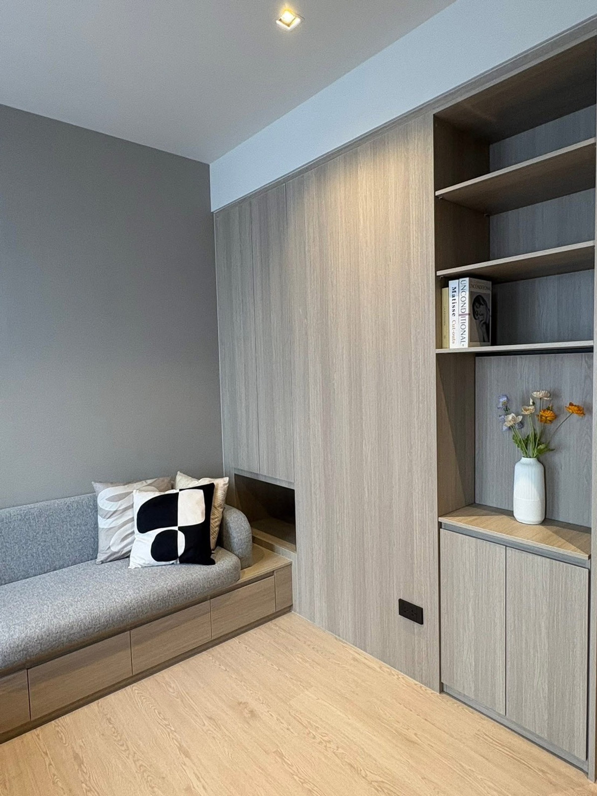 ให้เช่าคอนโดวงเวียนใหญ่ เจริญนคร : ให้เช่า ✨ Reference Sathorn - Wongwianyai ✨ เฟอร์นิเจอร์ และ เครื่องใช้ไฟฟ้าครบ ใกล้ BTS วงเวียนใหญ่