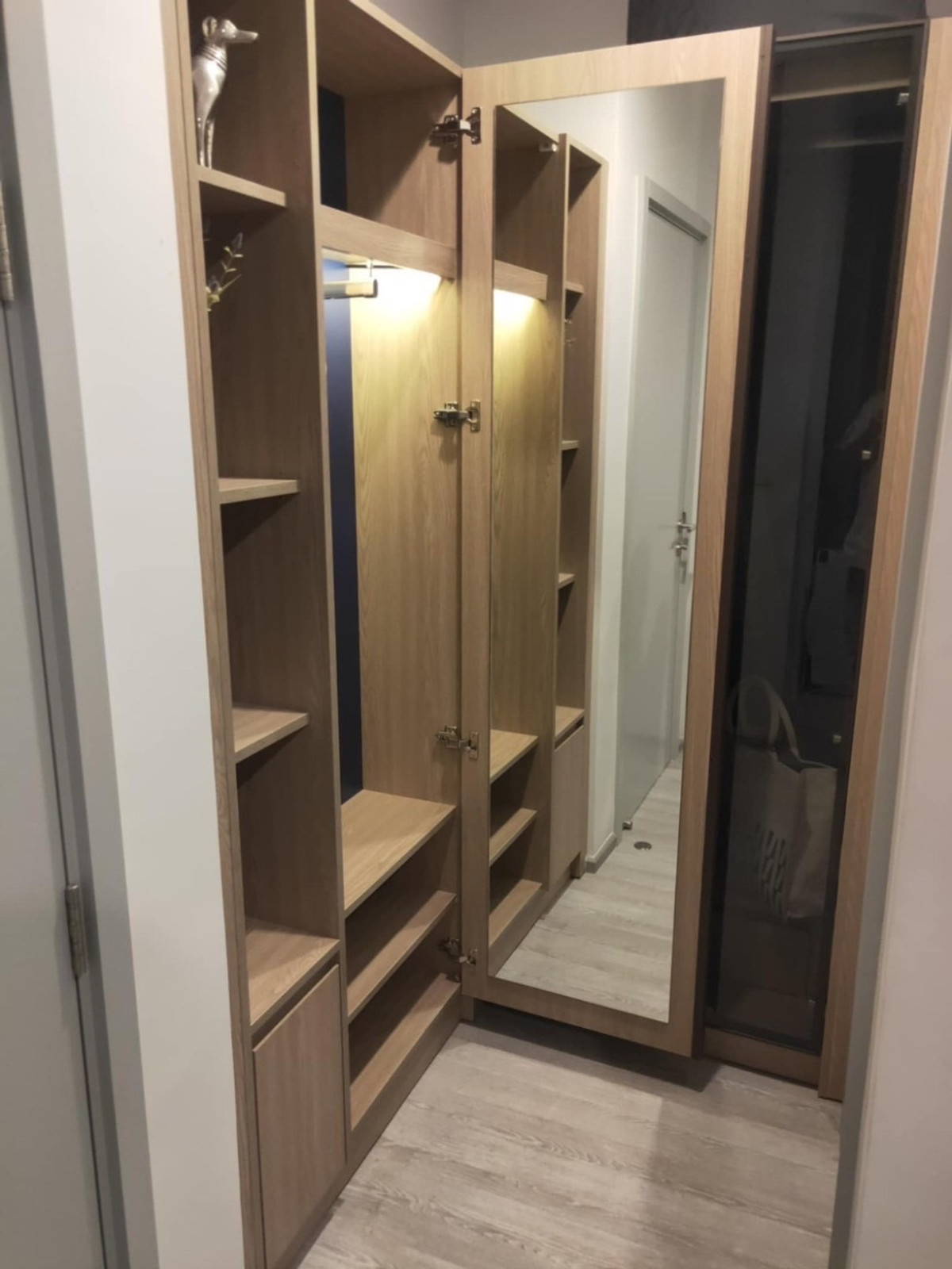 For RentCondoSukhumvit, Asoke, Thonglor : Condo for rent XT Ekkamai, new condo, fully furnished, ready to move in, near BTS Ekkamai and department stores!!