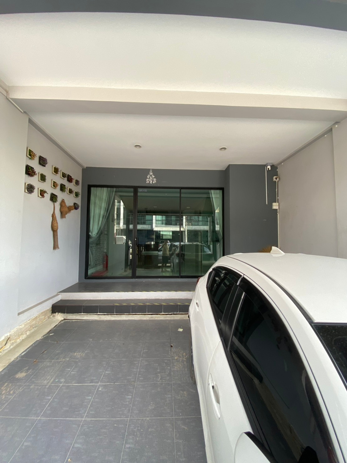For SaleTownhomeMin Buri, Romklao : Nalin Grand Avenue Wongwean - Rama 9 / 3 Bedrooms (For Sale), Nalin Grand Avenue Wongwean - Rama 9 / 3 Bedrooms (FOR SALE) AA606