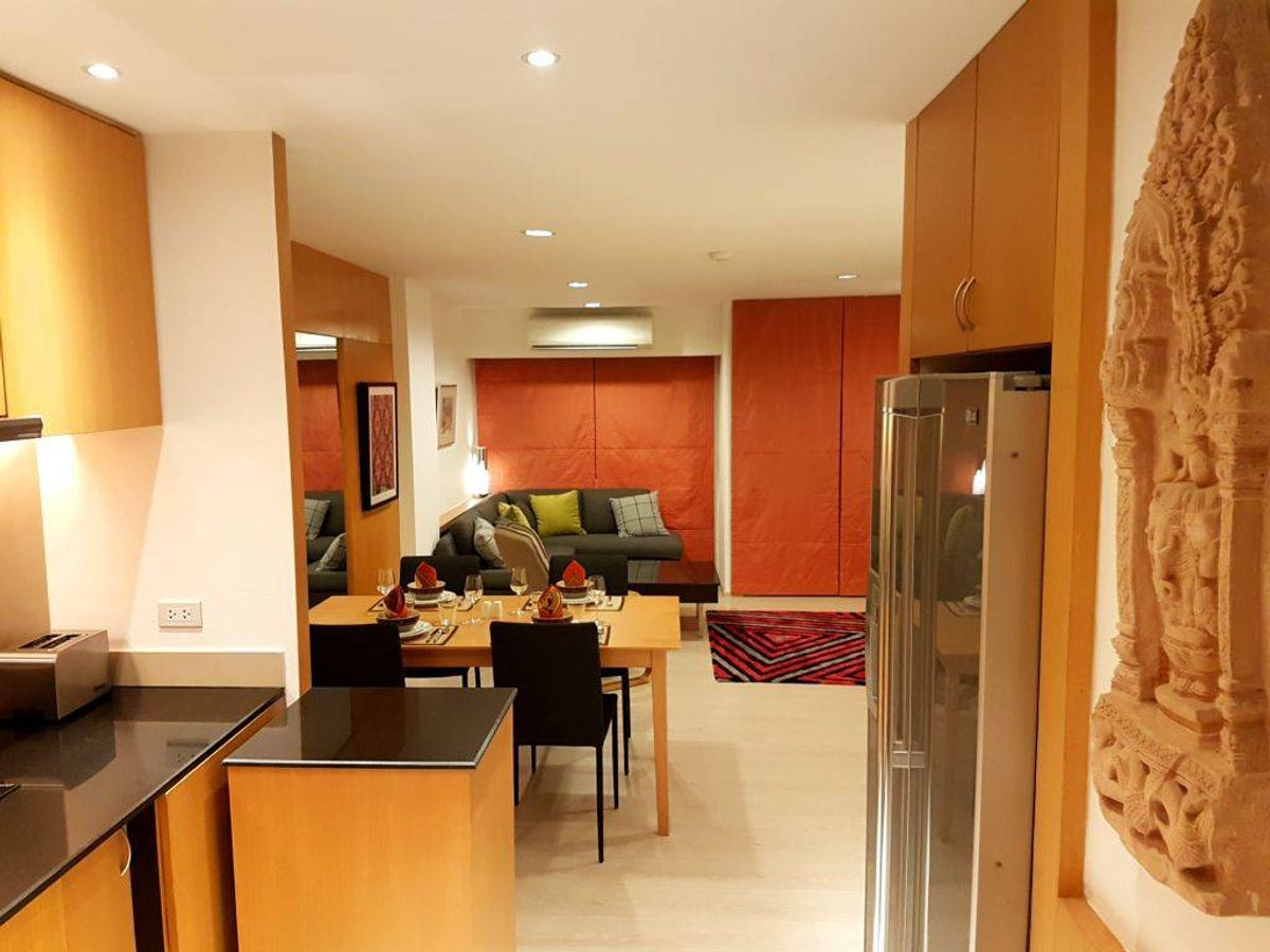 ขายคอนโดสีลม ศาลาแดง บางรัก : Green Point Silom / 2 Bedrooms (SALE WITH TENANT), กรีนพอยท์ สีลม / 2 Bedrooms (ขายพร้อมผู้เช่า) PT002