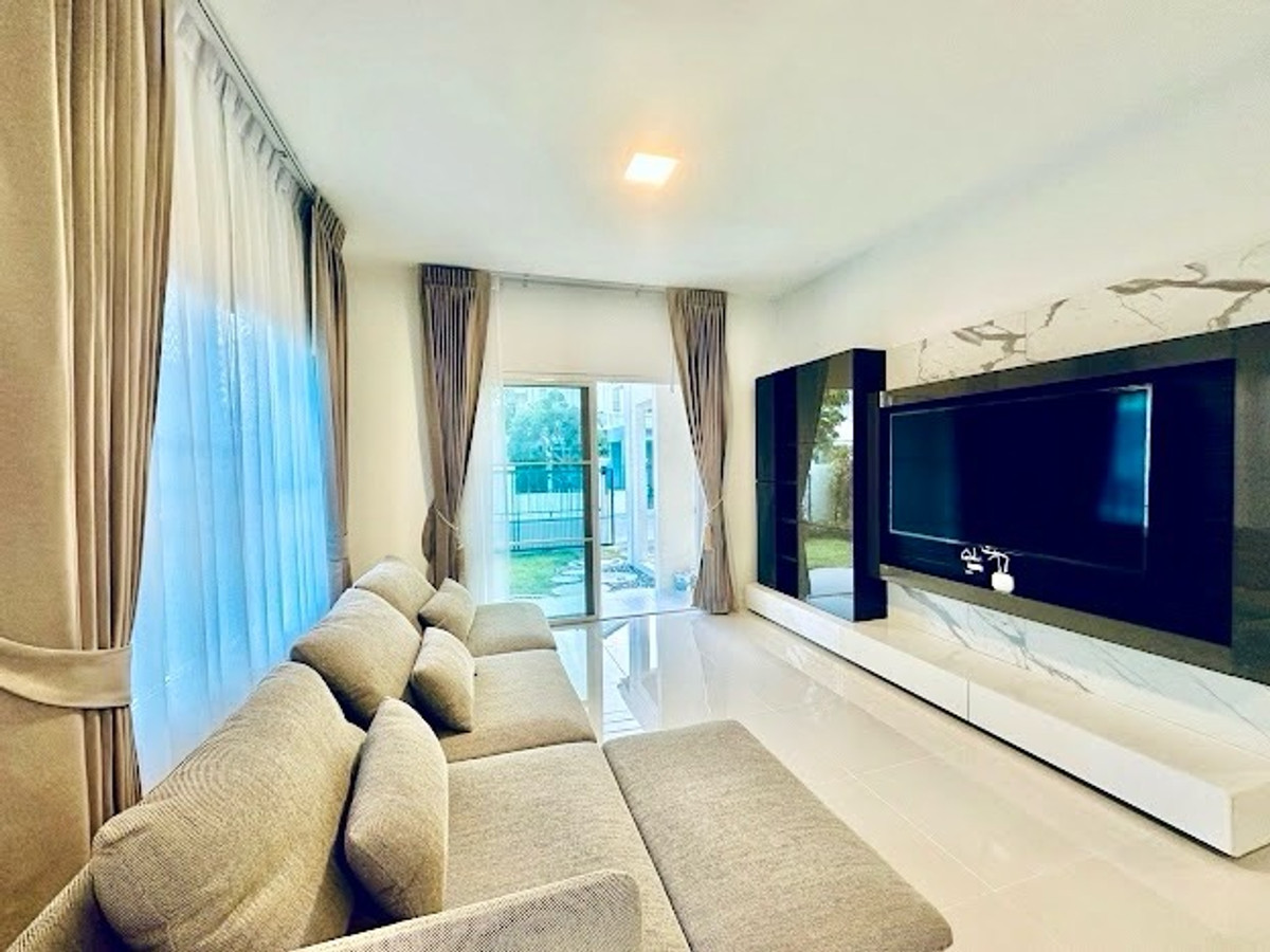 For RentHouseBangna, Bearing, Lasalle : 💥 House for Rent: Villaggio 2 Srinakarin–Bangna 🚘Close to MegaBanhna 3 km Rental Price: 58,000 THB/month