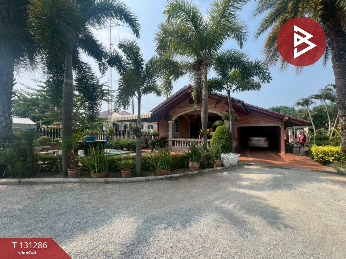 For SaleHousePattaya, Bangsaen, Chonburi : Single house with land for sale, area 1 ngan 79 sq m, Mueang, Chonburi.