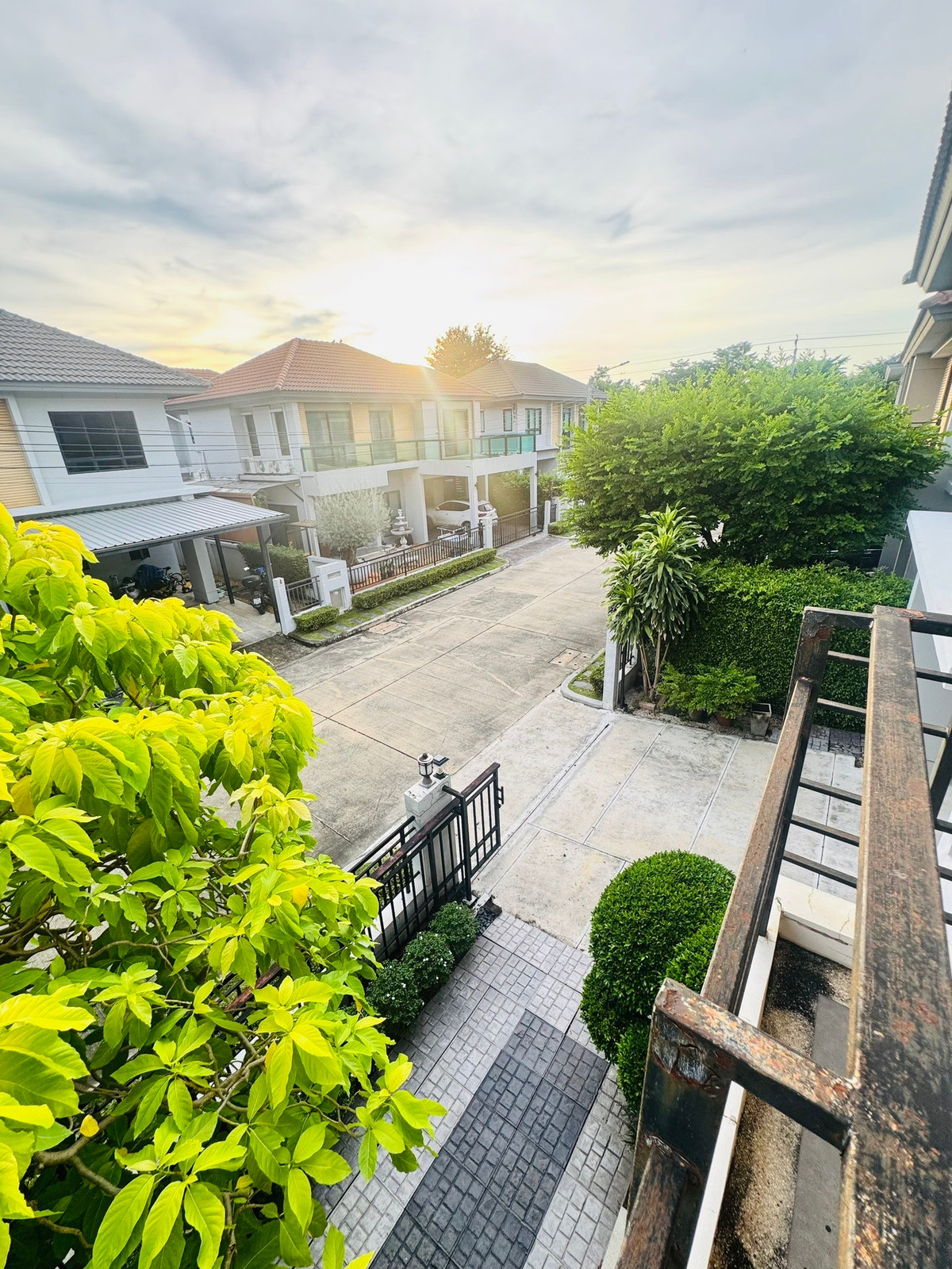 ขายบ้านปิ่นเกล้า จรัญสนิทวงศ์ : ขาย บ้านเดี่ยว โครงการไลฟ์บางกอก บูเลอวาร์ด ราชพฤกษ์-ปิ่นเกล้า 