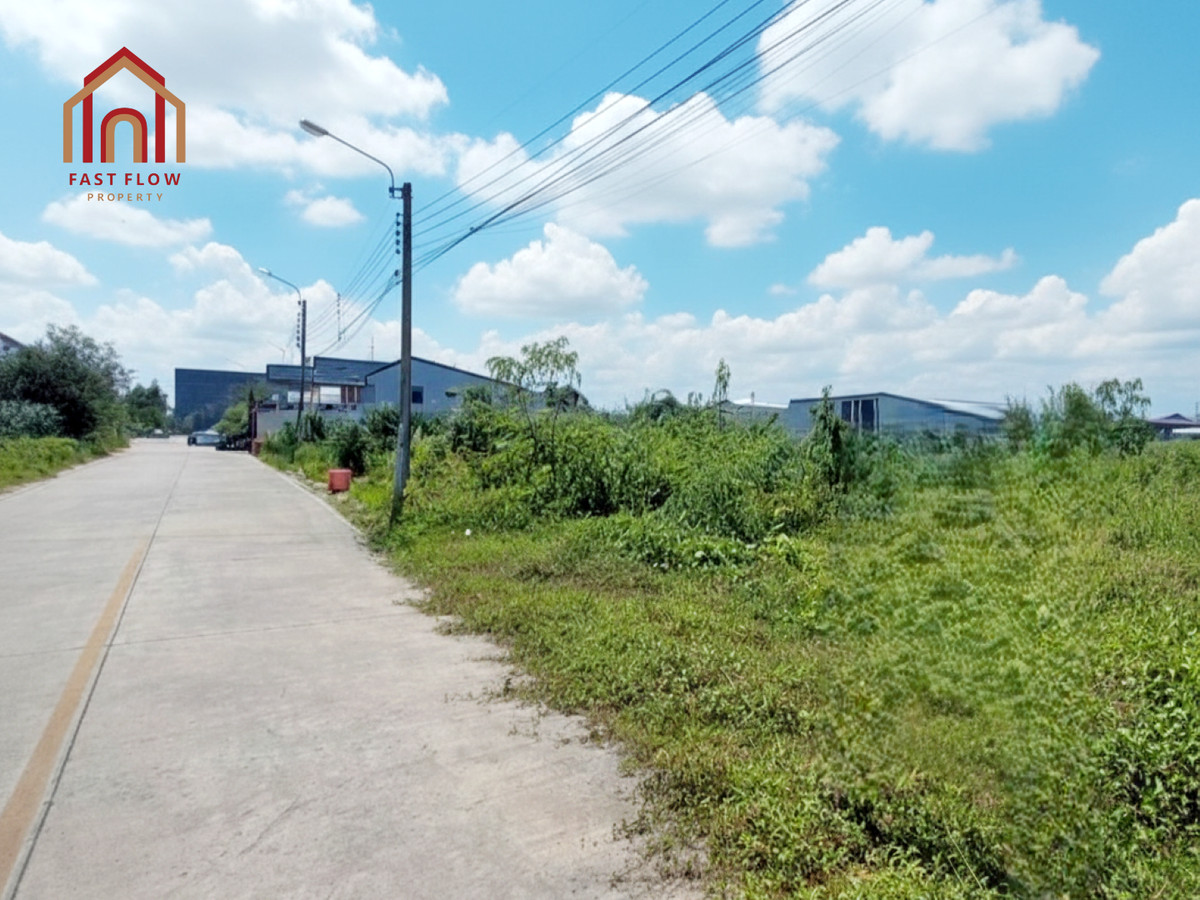 ขายที่ดินนนทบุรี บางใหญ่ บางบัวทอง : ขาย ที่ดิน 61 ตารางวา ซอยวัดลาดปลาดุก ในหมู่บ้านธารทอง 2 ซอยเต็มรักพัฒนา 9 ใกล้ JAS กรีนวิลเลจ บางบัวทอง โลตัส โก เฟรช ใกล้ถนนบางบัวทอง-ไทรน้อย หมายเลข 1002 ถนนกาญจนาภิเษก PKA