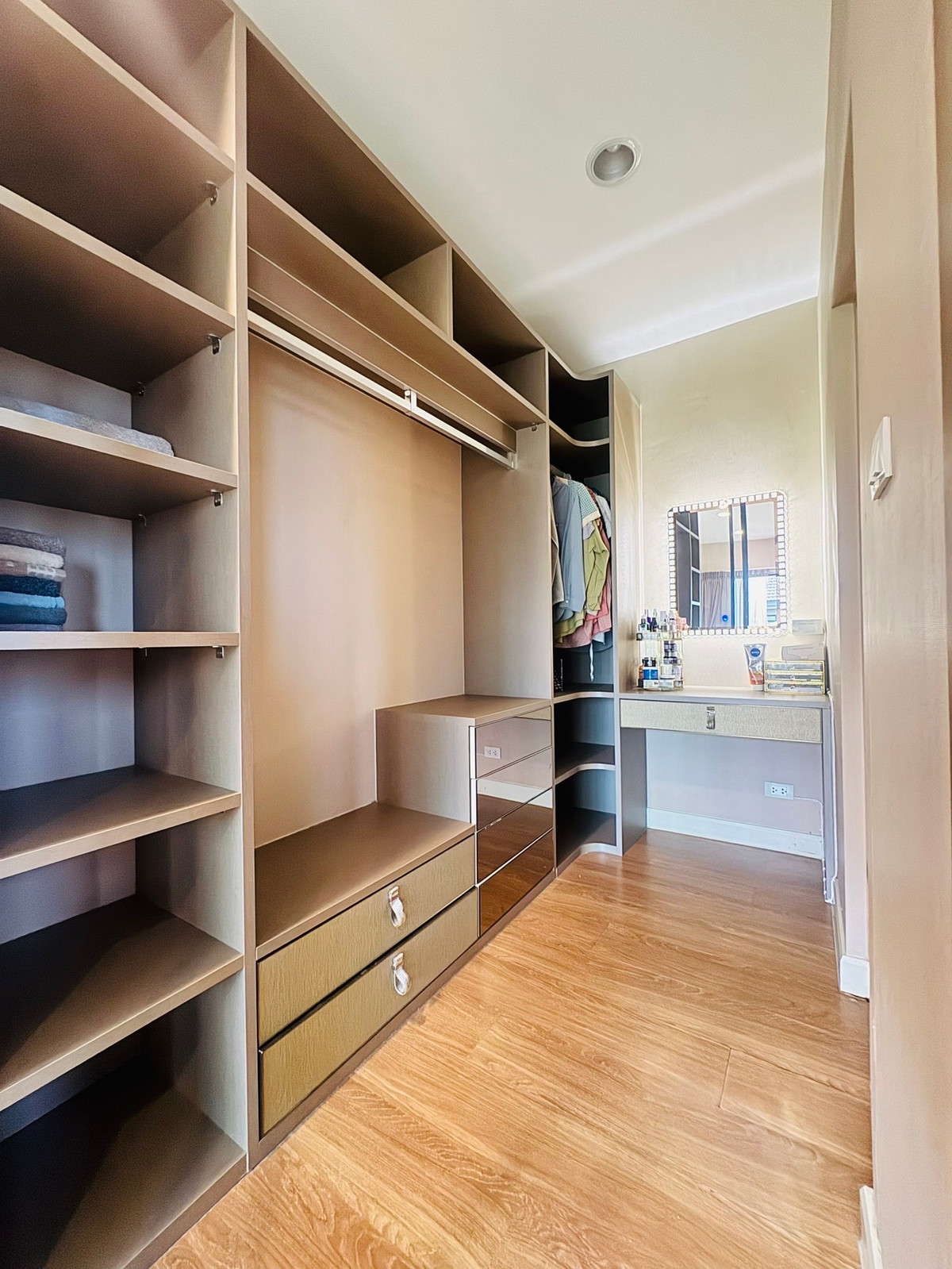 ขายบ้านปิ่นเกล้า จรัญสนิทวงศ์ : ขาย บ้านเดี่ยว โครงการไลฟ์บางกอก บูเลอวาร์ด ราชพฤกษ์-ปิ่นเกล้า 