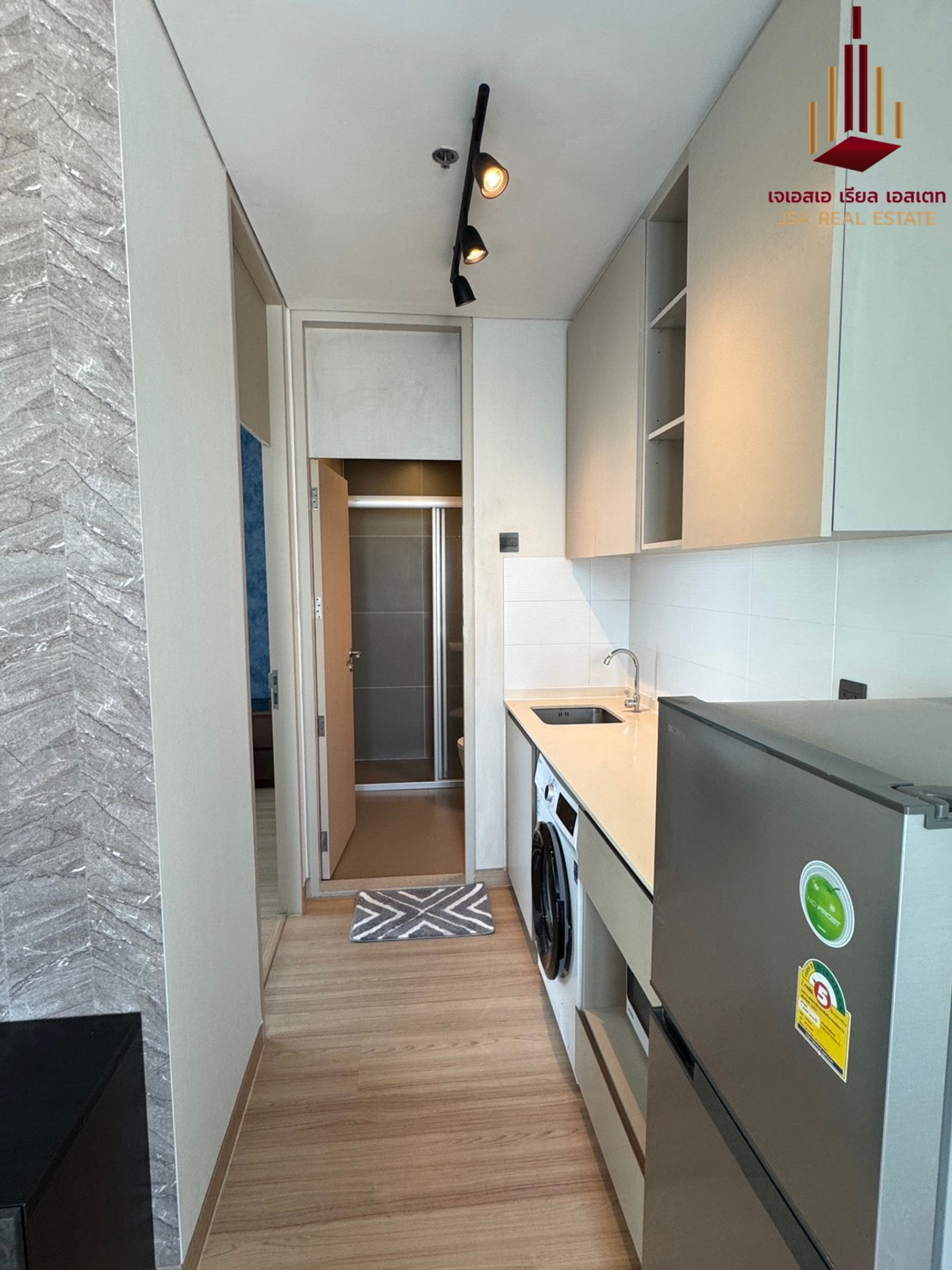 For SaleCondoRama9, Petchburi, RCA : ✨ For Sale: Lumpini Suite Phetchaburi - Makkasan Condo ✨ 💰 Only 3,990,000 THB