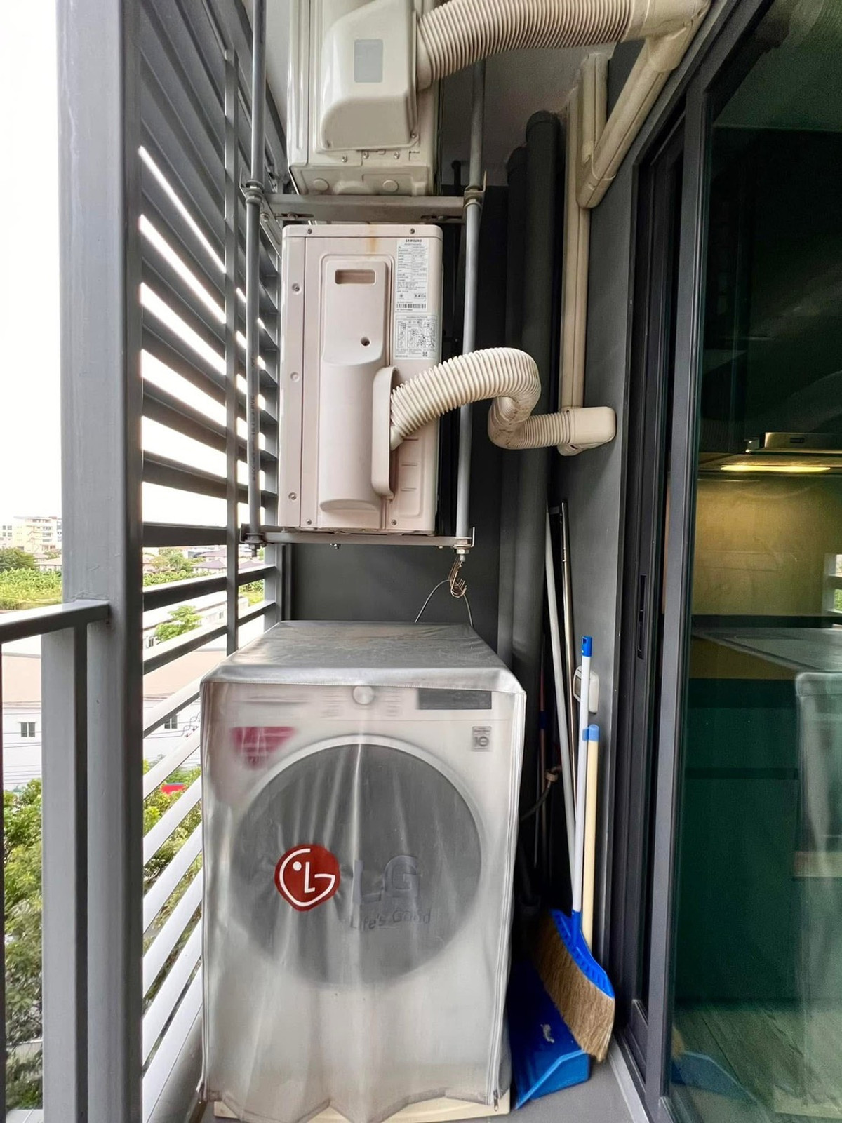 ให้เช่าคอนโดบางนา แบริ่ง ลาซาล : ให้เช่า ✨ Aspen Lasalle ✨ เฟอร์นิเจอร์ และ เครื่องใช้ไฟฟ้าครบ ใกล้ MRT ศรีลาซาล