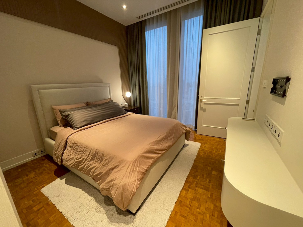 For RentCondoSathorn, Narathiwat : 💥CP-9979💥The Ritz - Carlton Residences at MahaNakhon 👉Line : @fastcondo