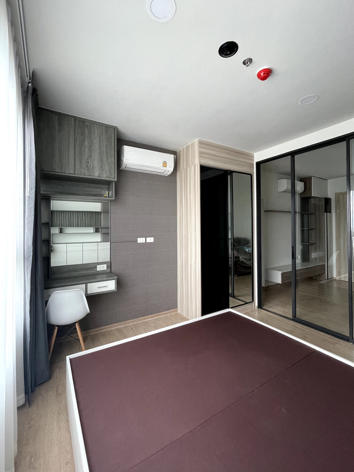 For RentCondoKasetsart, Ratchayothin : 🔥For Rent Now🔥 Chewathai Kaset-Nawamin. Spacious room, beautiful view, fully furnished and ready to move in. Excellent location, on the main road, near BTS Kasetsart University.