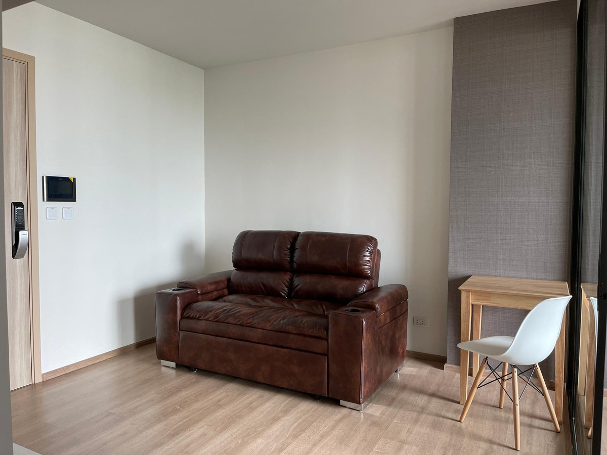 For RentCondoKasetsart, Ratchayothin : 🔥For Rent Now🔥 Chewathai Kaset-Nawamin. Spacious room, beautiful view, fully furnished and ready to move in. Excellent location, on the main road, near BTS Kasetsart University.